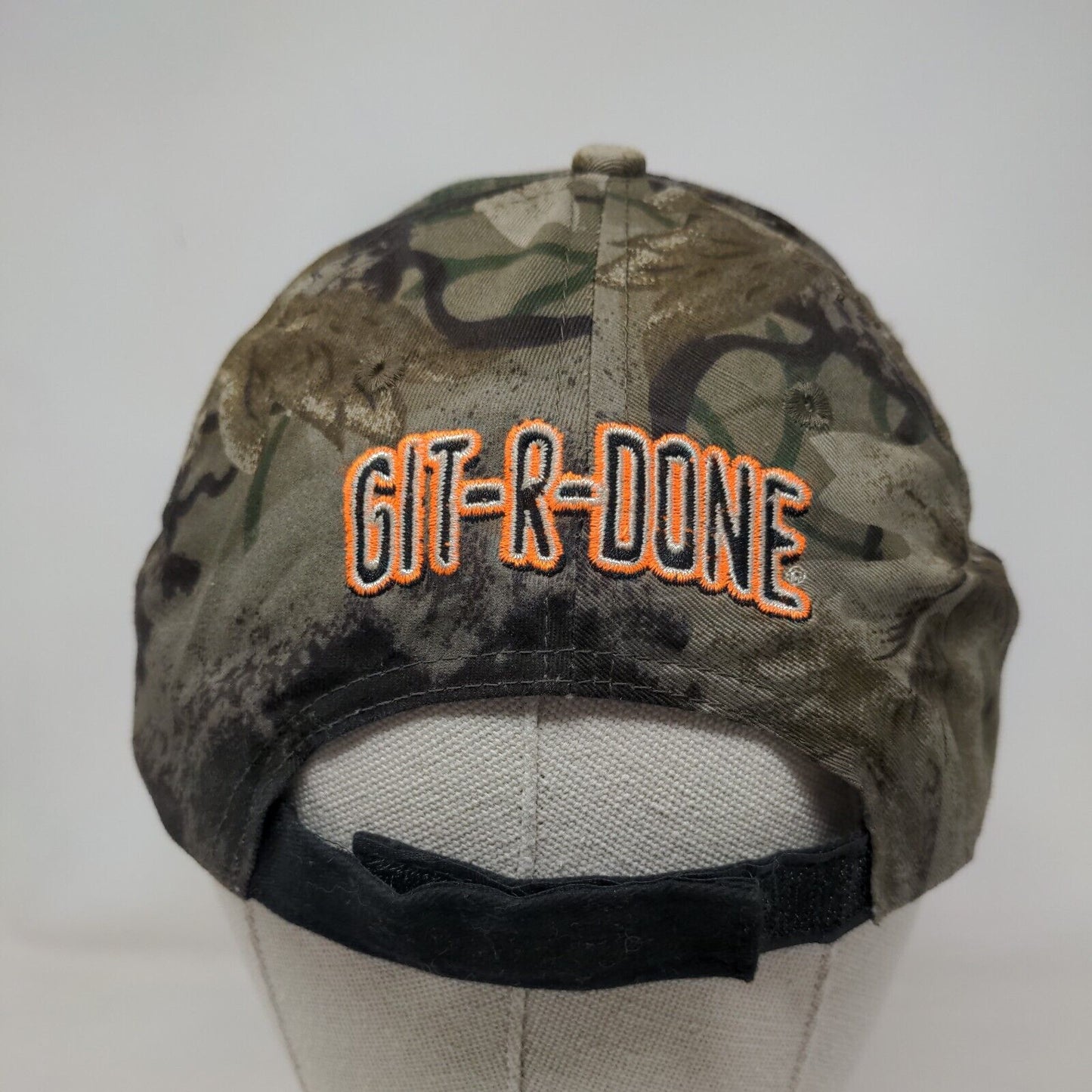 Git-R-Done Deer Hunter Strapback Hat Camouflage One Size Embroidered Rope Cotton