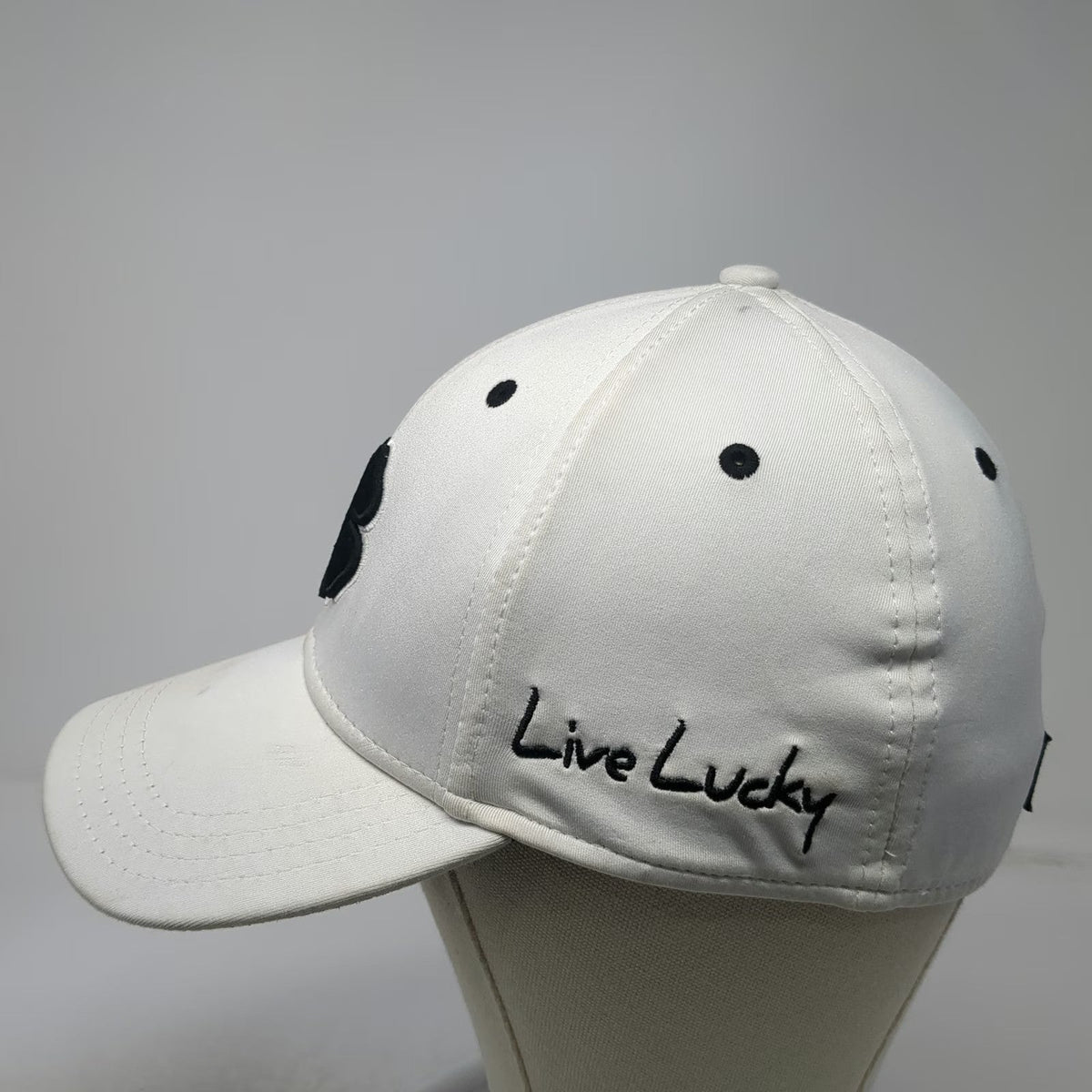Black Clover Baseball Cap White XL Live Lucky Fitted Clover Embroidered Golf Hat