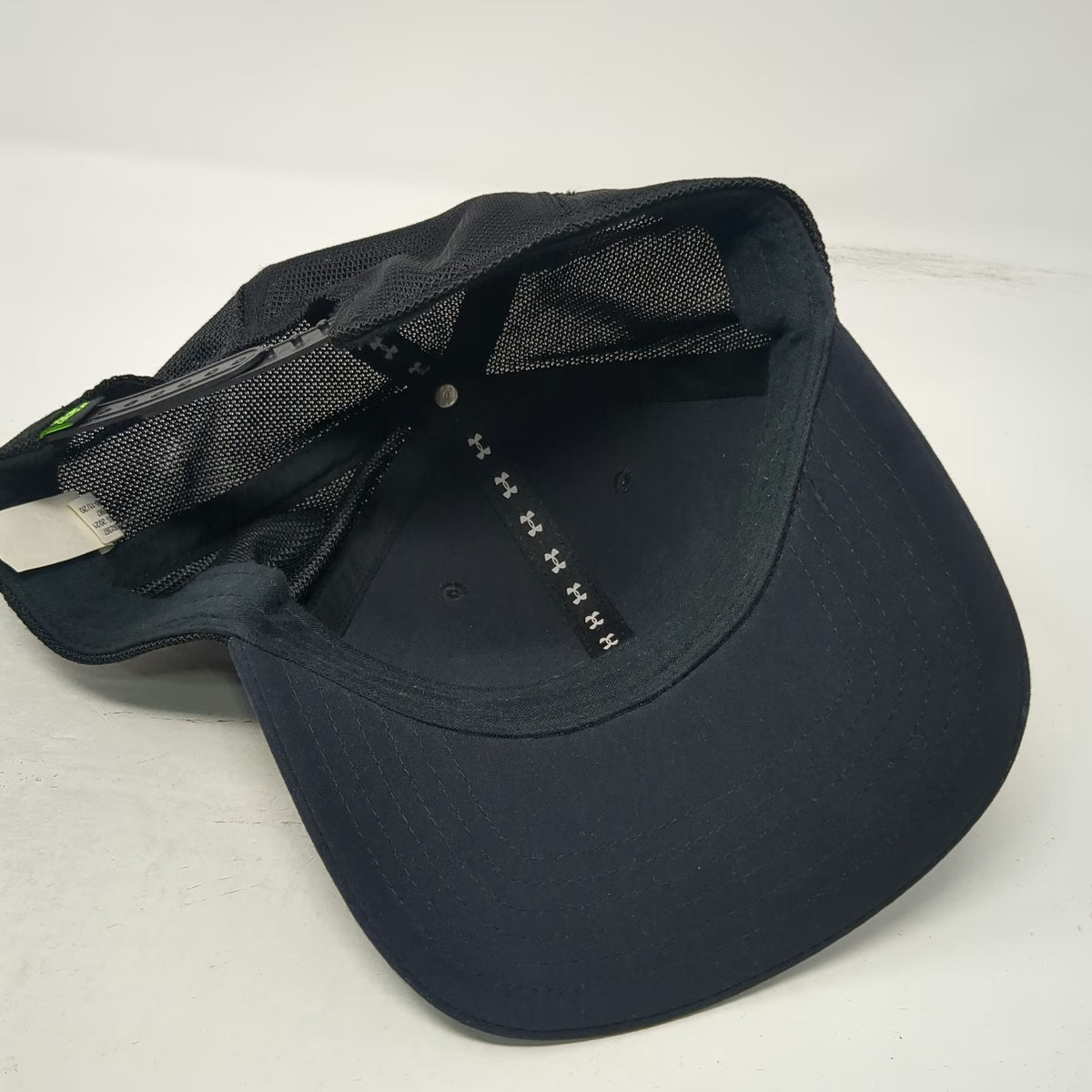 Under Armour Trucker Hat Black One Size Fish Mesh Back Snapback Fishing Cap