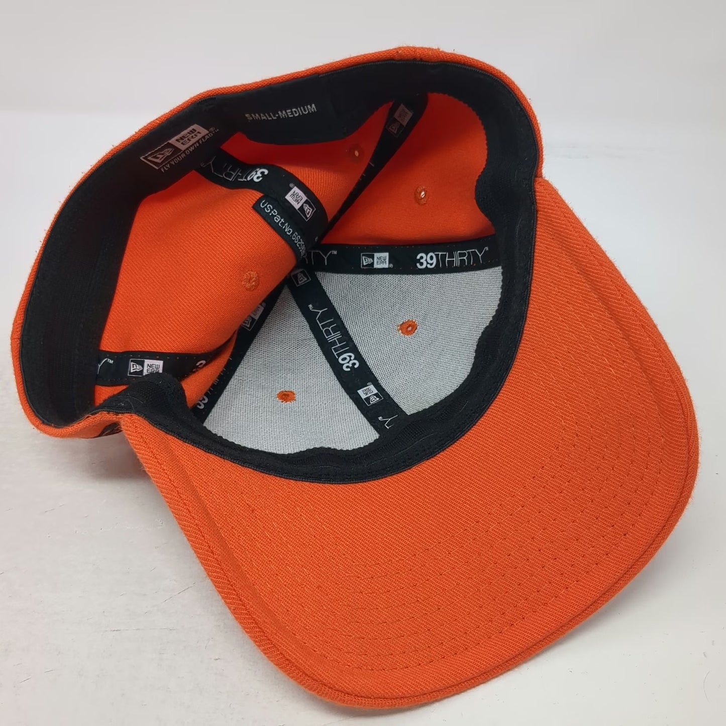New Era Idaho State Bengals NCAA Cap Orange M 39THIRTY Stretch Fit Curved Hat
