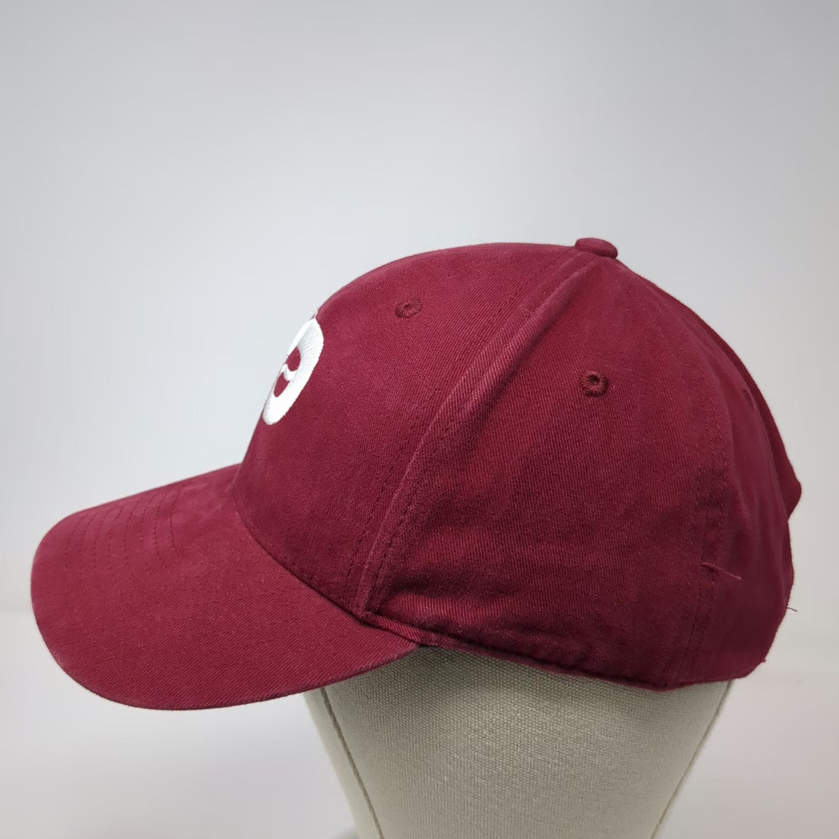 Fan Favorite Philadelphia Phillies MLB Baseball Cap Red OSFM Strapback P Logo