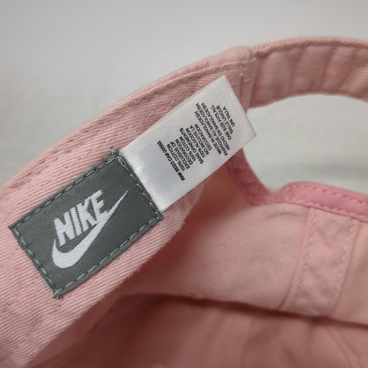 Nike Baseball Cap Pink One Size Slideback Adjustable Embroidered Swoosh Hat
