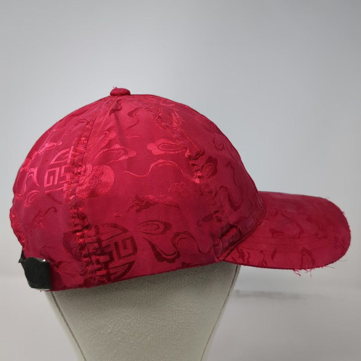 Dreamsacks Baseball Cap Red One Size 100% Silk Chinese Pattern Hat Slideback