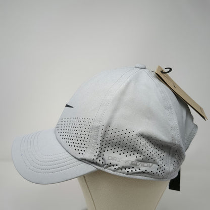 Nike Baseball Cap Gray Size L / XL Dri-Fit ADV Perforated Lightweight Sport Hat