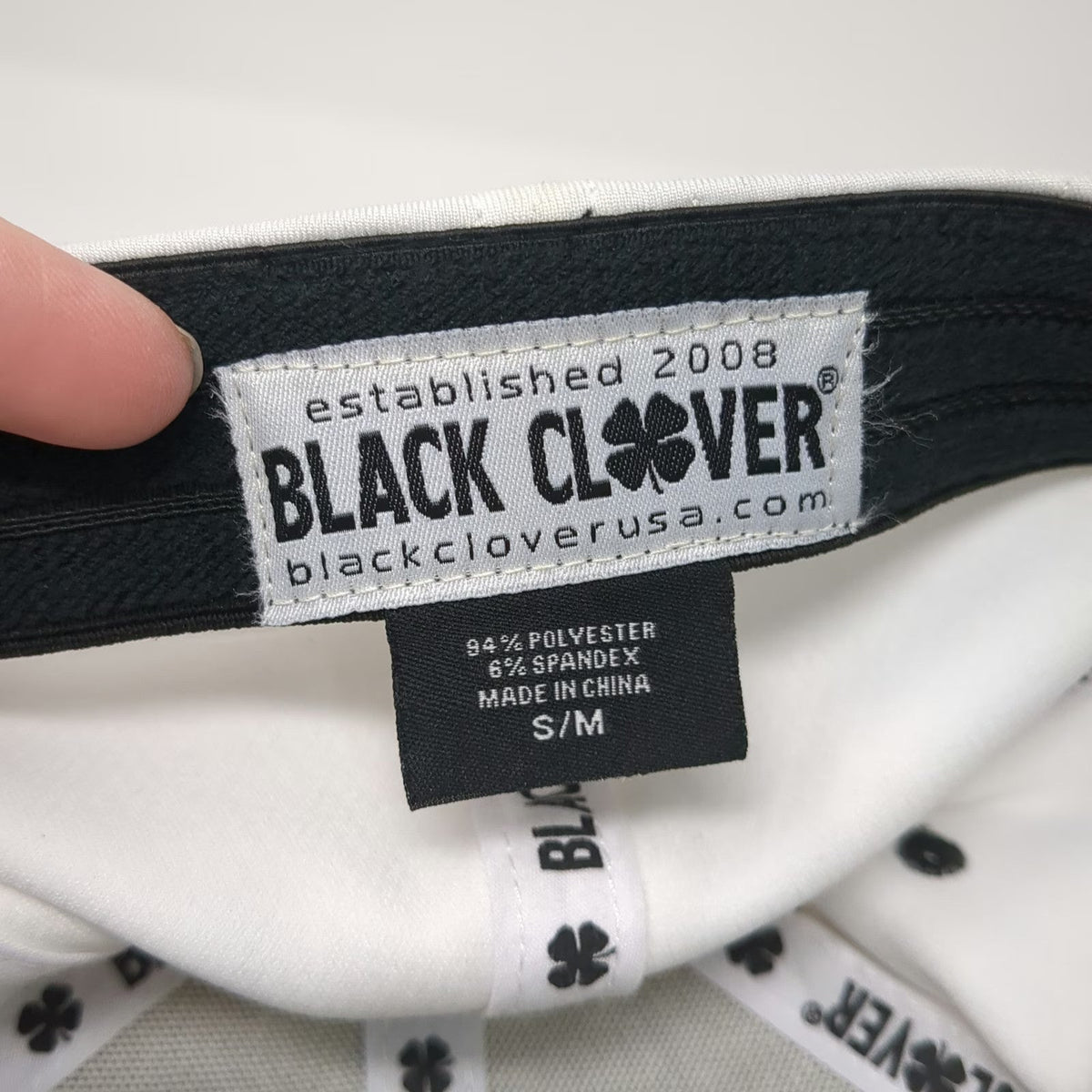 Black Clover Baseball Cap White M Topgolf Live Lucky Clover Fitted Logo Hat