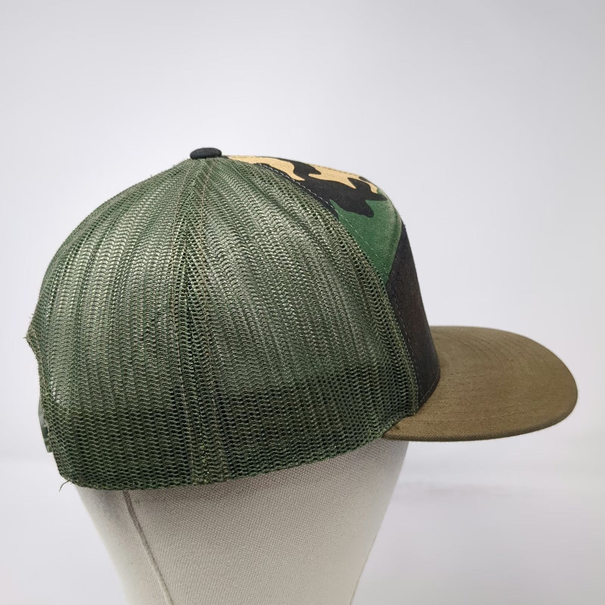 Grain & Garden Trucker Hat Green Camo 7 Panel One Size Leather Patch Snapback