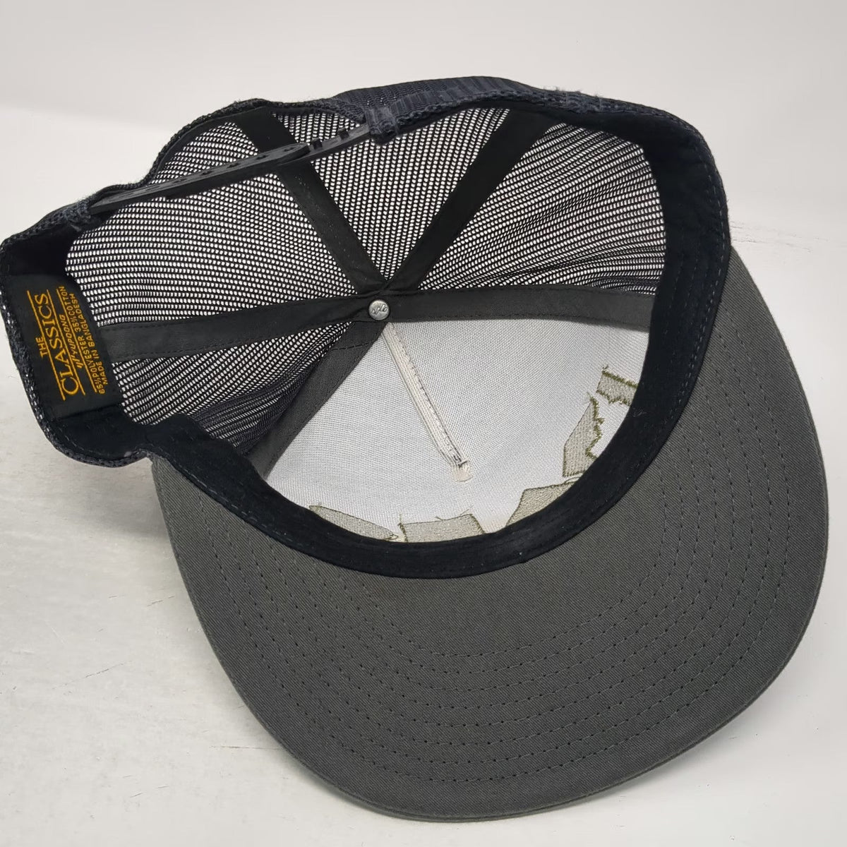 Yupoong Trucker Hat Gray One Size Idaho State Silhouette Geometric Mesh Back