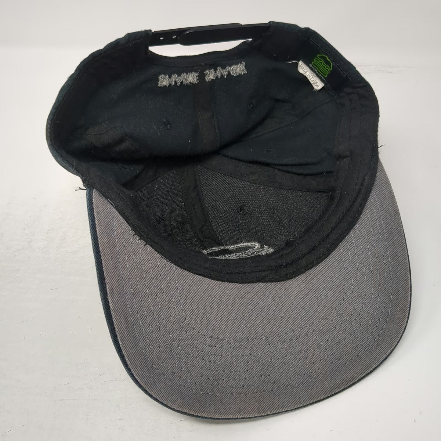 Shake Shack Snapback Black One Size Burger Embroidery Gray Underbrim Hat