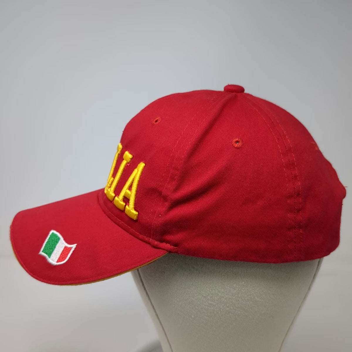 Gruppo Wang Baseball Cap Red One Size Italia Italy Flag Embroidered Hat Strap