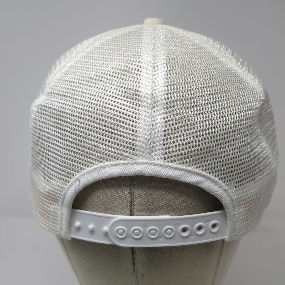 Trucker Hat White DeKalb Rooster Seed Agriculture Mesh Patch Snapback Vintage
