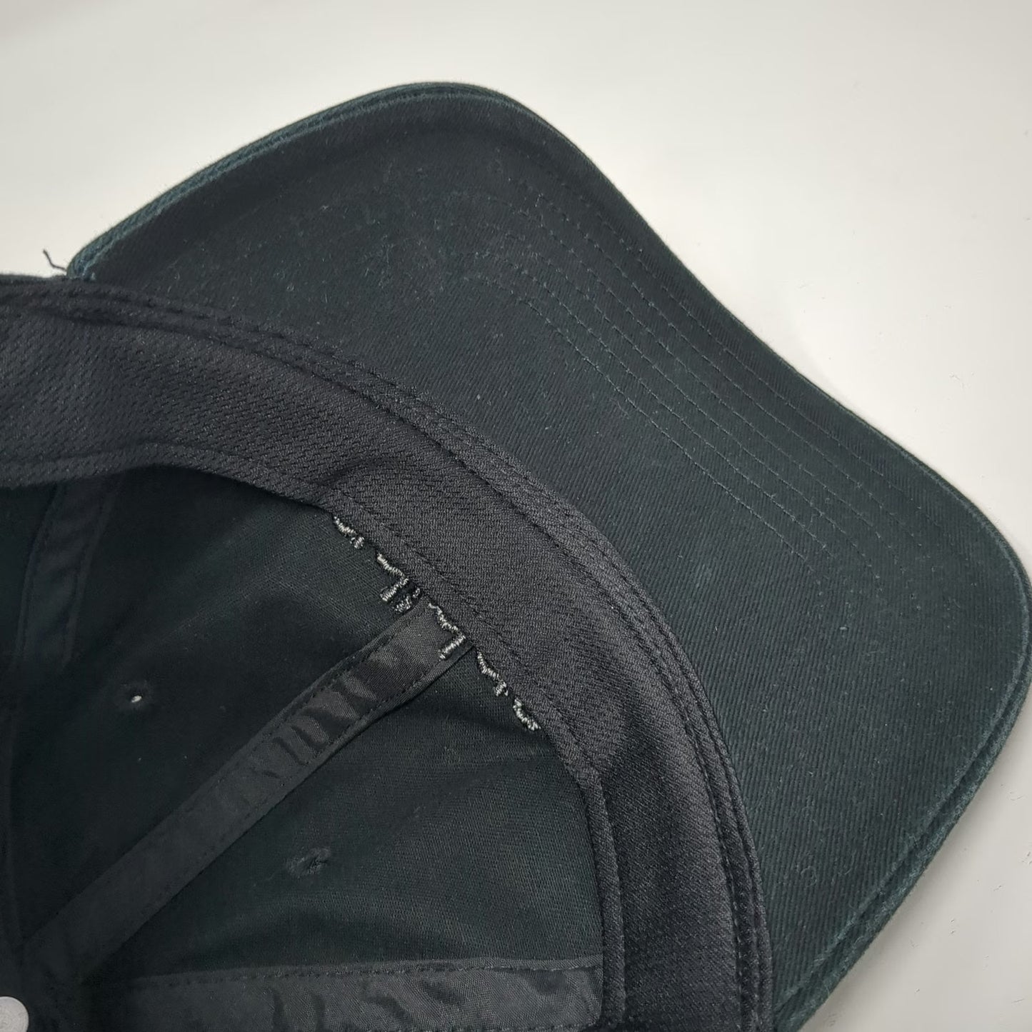 adidas Baseball Cap Black One Size Strapback Tonal Embroidery Curved Brim Hat
