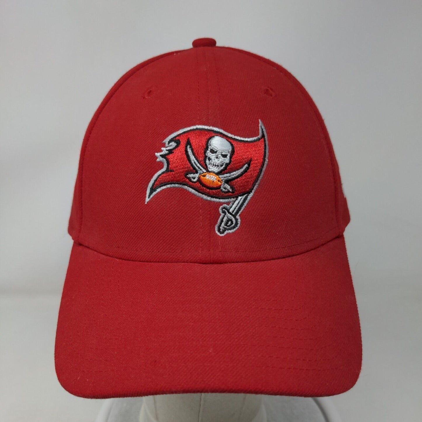 New Era NFL Strapback Tampa Bay Buccaneers Hat Red Embroidered Logo