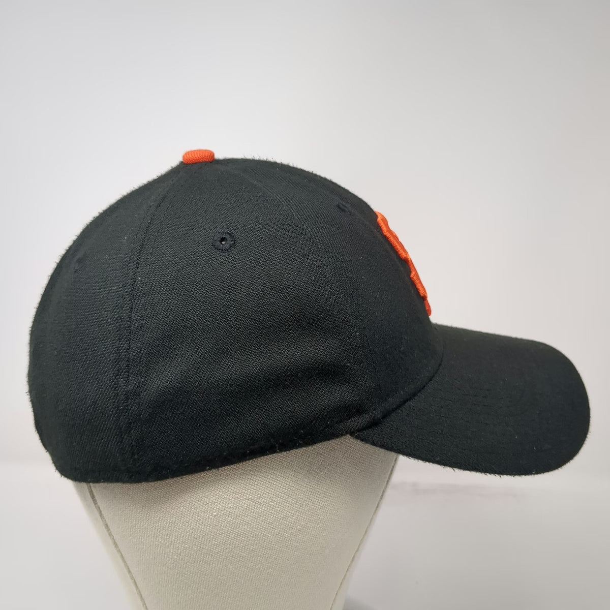 New Era MLB San Francisco Giants Baseball Cap Black M Hat Stretch Fit 39THIRTY