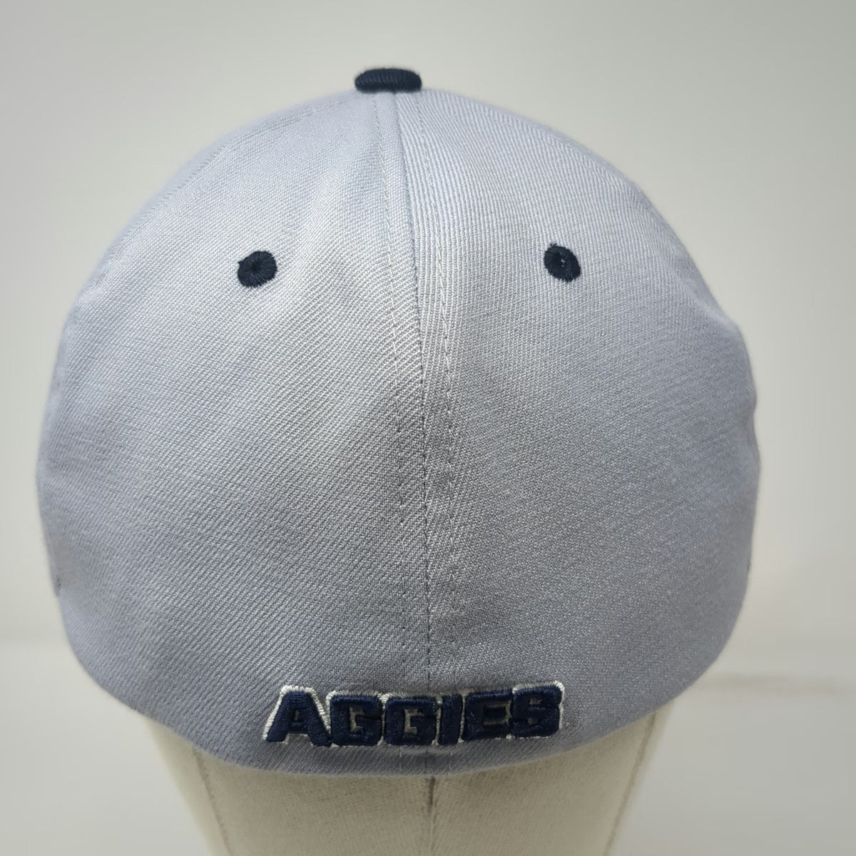 Zephyr Utah State Aggies NCAA Gray Cap XL Stretch Fit Embroidered Logo Team Hat