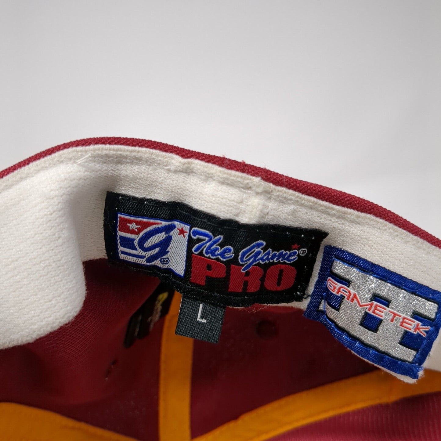 CW Fitted Hat Red Large A-Flex Embroidered 6 Panel Gametek The Game Pro