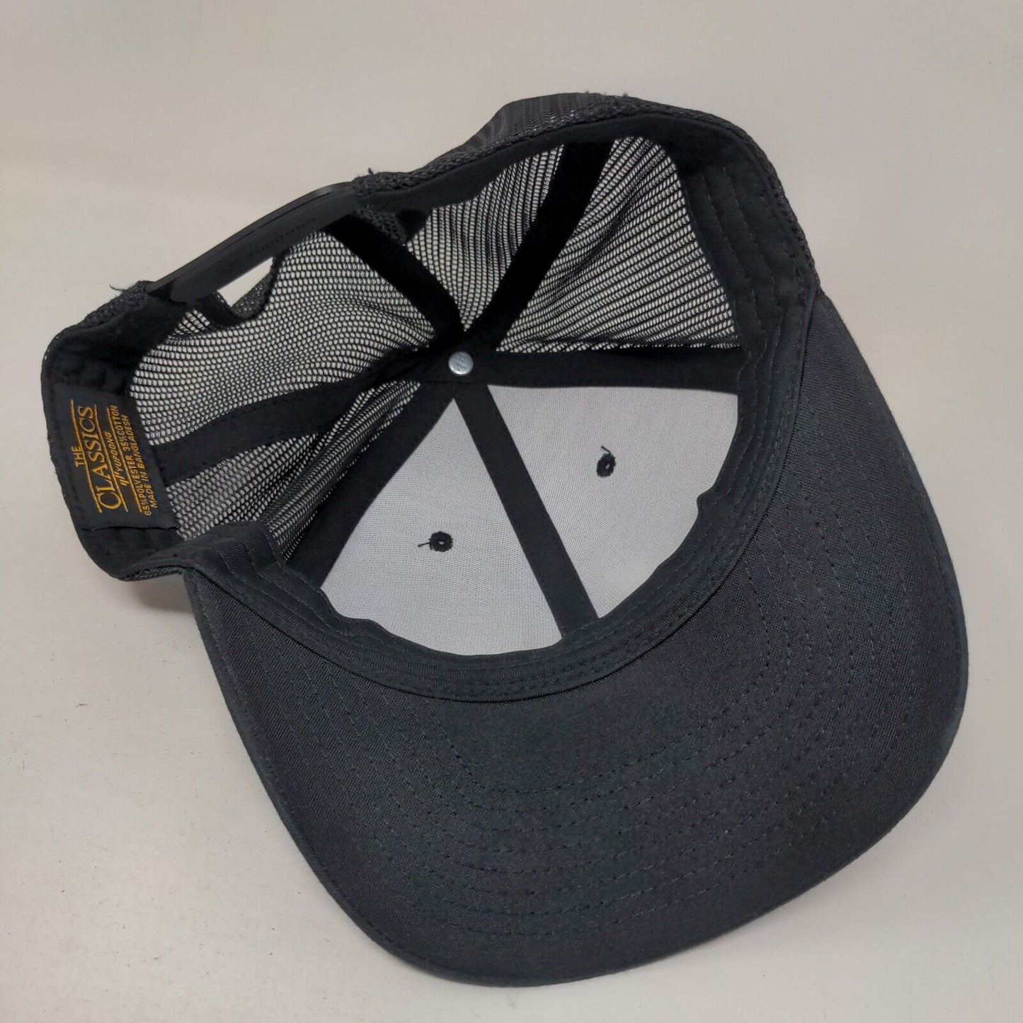 Nonas Urban Pizza Snapback Mesh Back Trucker Hat Black One Size Yupoong