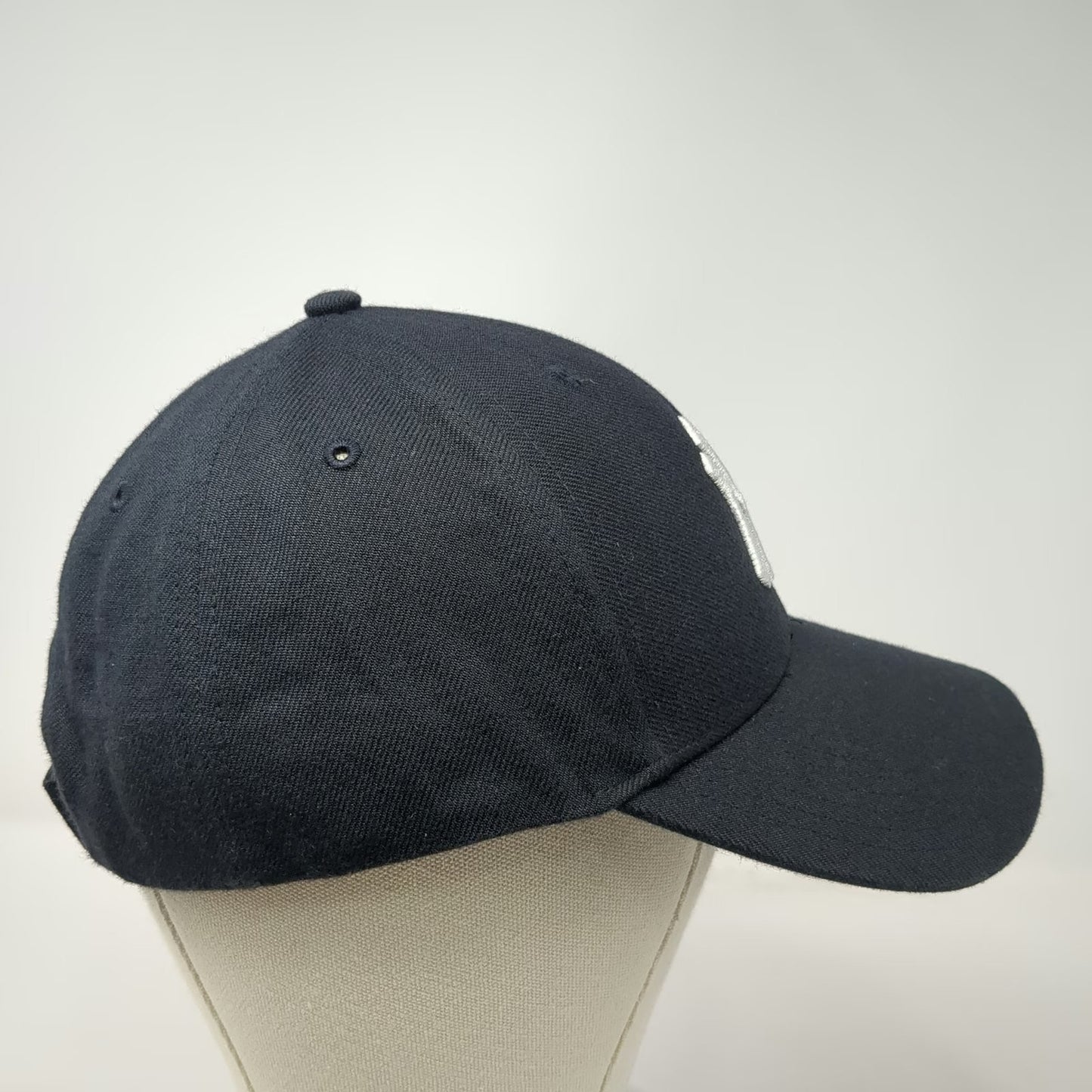 New York Yankees MLB '47 Baseball Cap Blue OSFM Gray Undervisor Strapback Hat