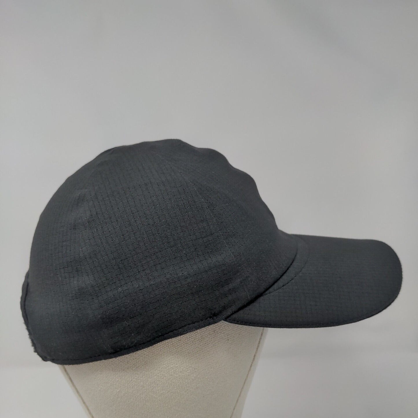 Lululemon Strapback Hat Black One Size Adjustable Lightweight 6 Panel