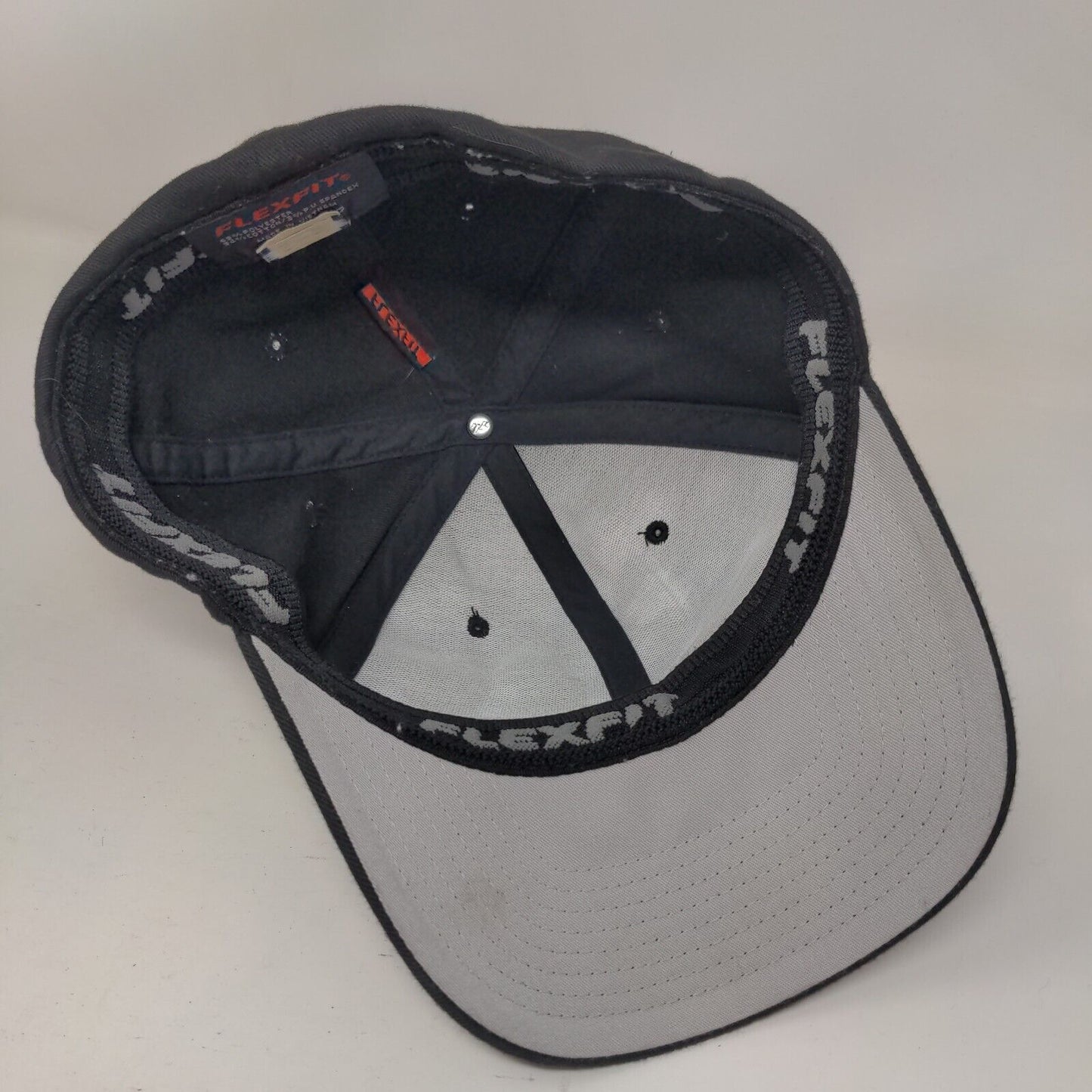 Flexfit Yupoong Fitted Hat Black Small-Medium Solid 6 Panel Blank