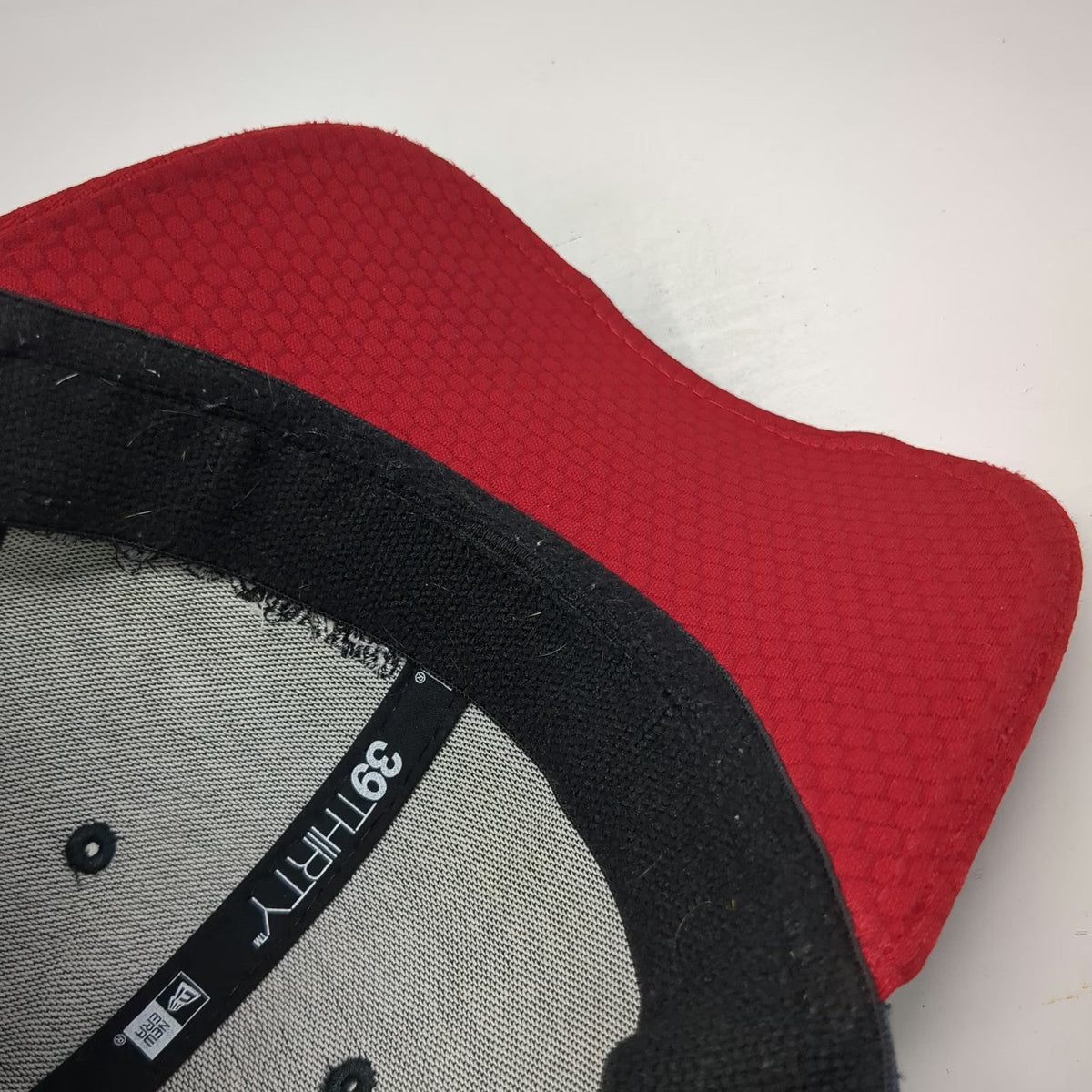 New Era Baseball Cap Gray Red White XL Power Engineers Honeycomb Fitted Hat