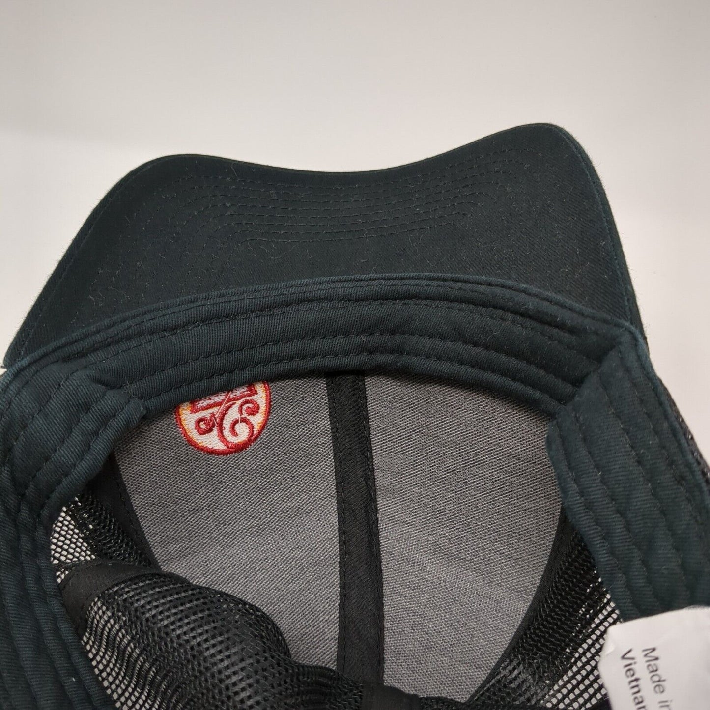 Unbranded Snapback Mesh Back Trucker Hat Black One Size Embroidered Logo