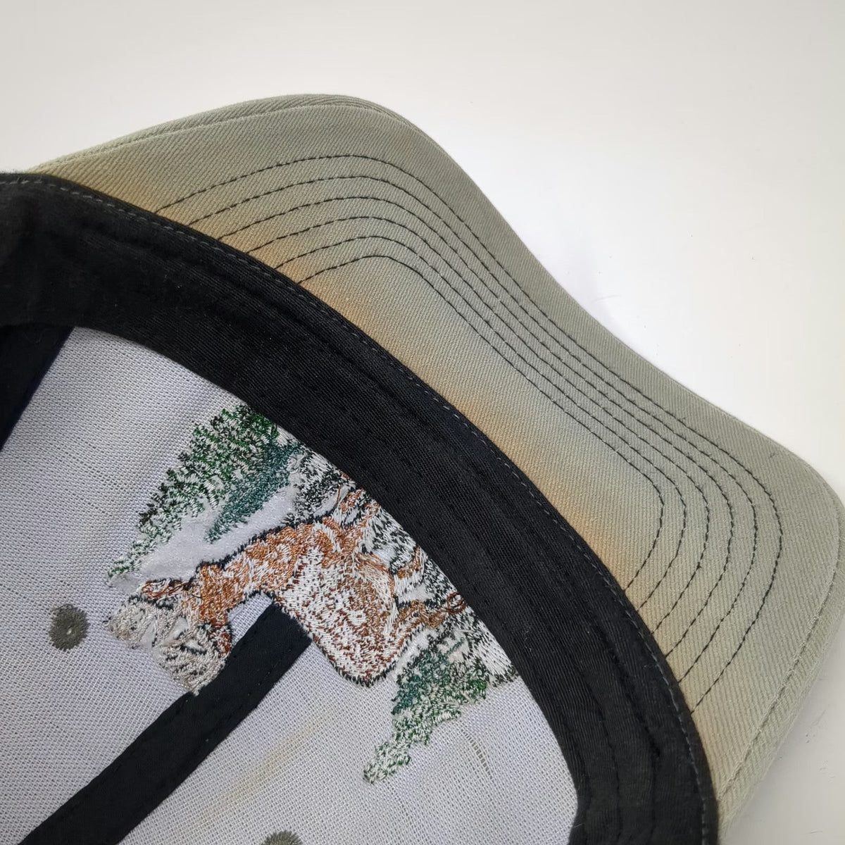 Top Level Trucker Hat Green One Size Deer Wildlife Mesh Snapback Hunting Woods