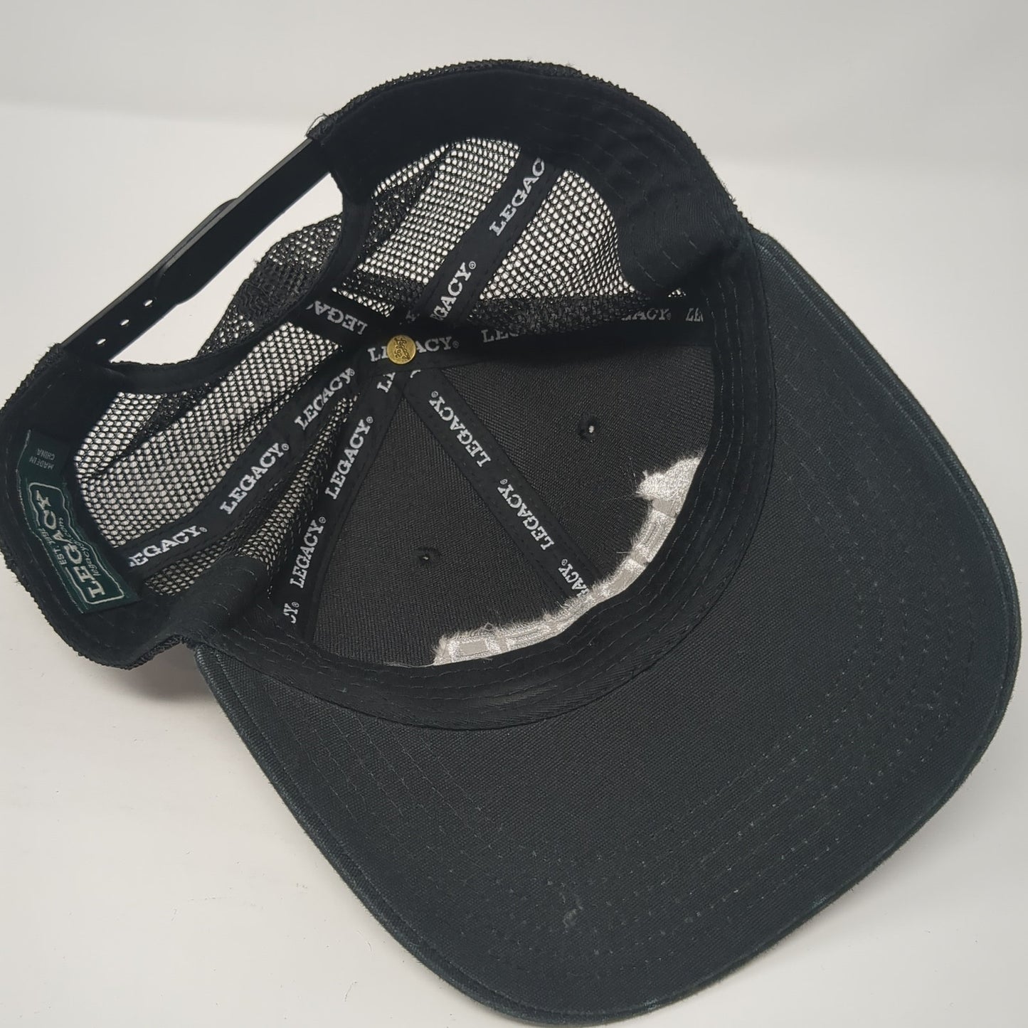 Bosso Smart Lighting Snapback Trucker Hat Black One Size Mesh Back Legacy