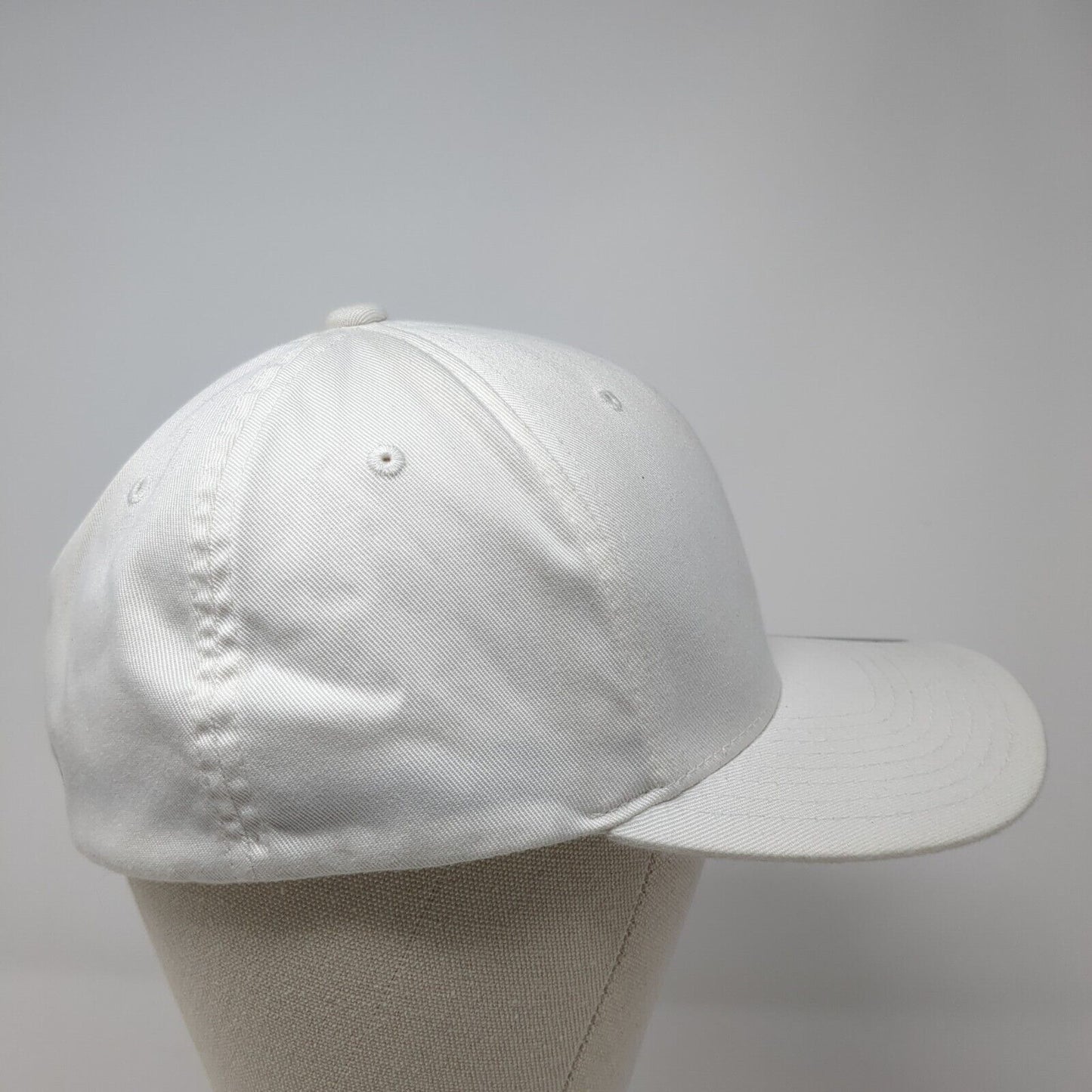 Yupoong Fitted Hat White L/XL Flexfit Embroidered Vented Holes 6 Panel