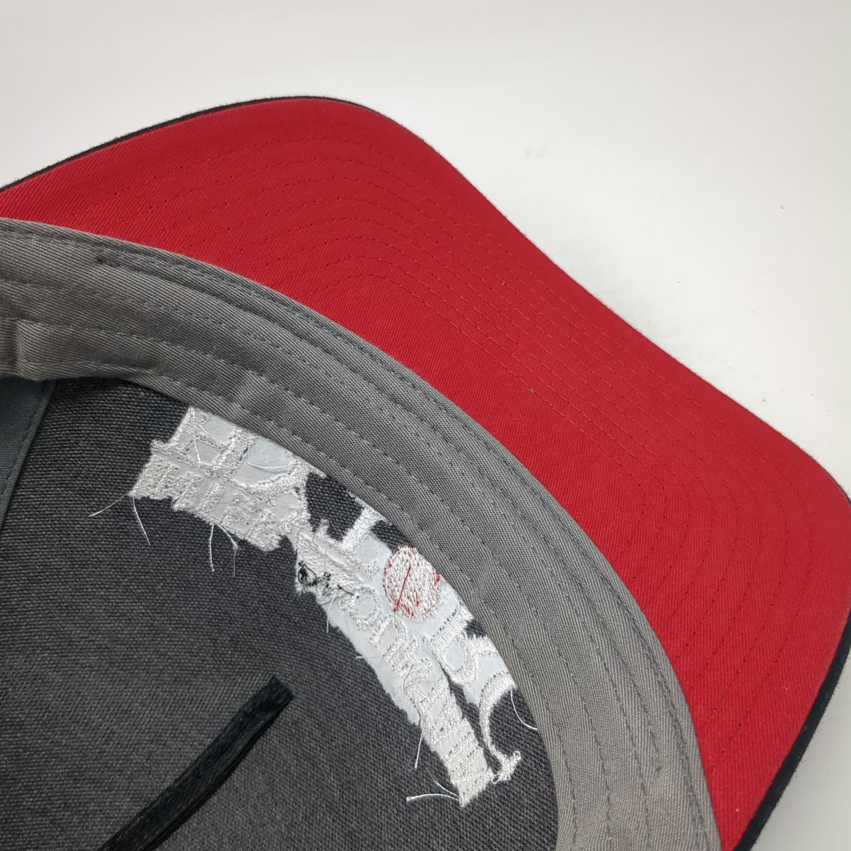 Richardson Trucker Hat Black One Size Snapback Intermountain Hytorc Red Brim