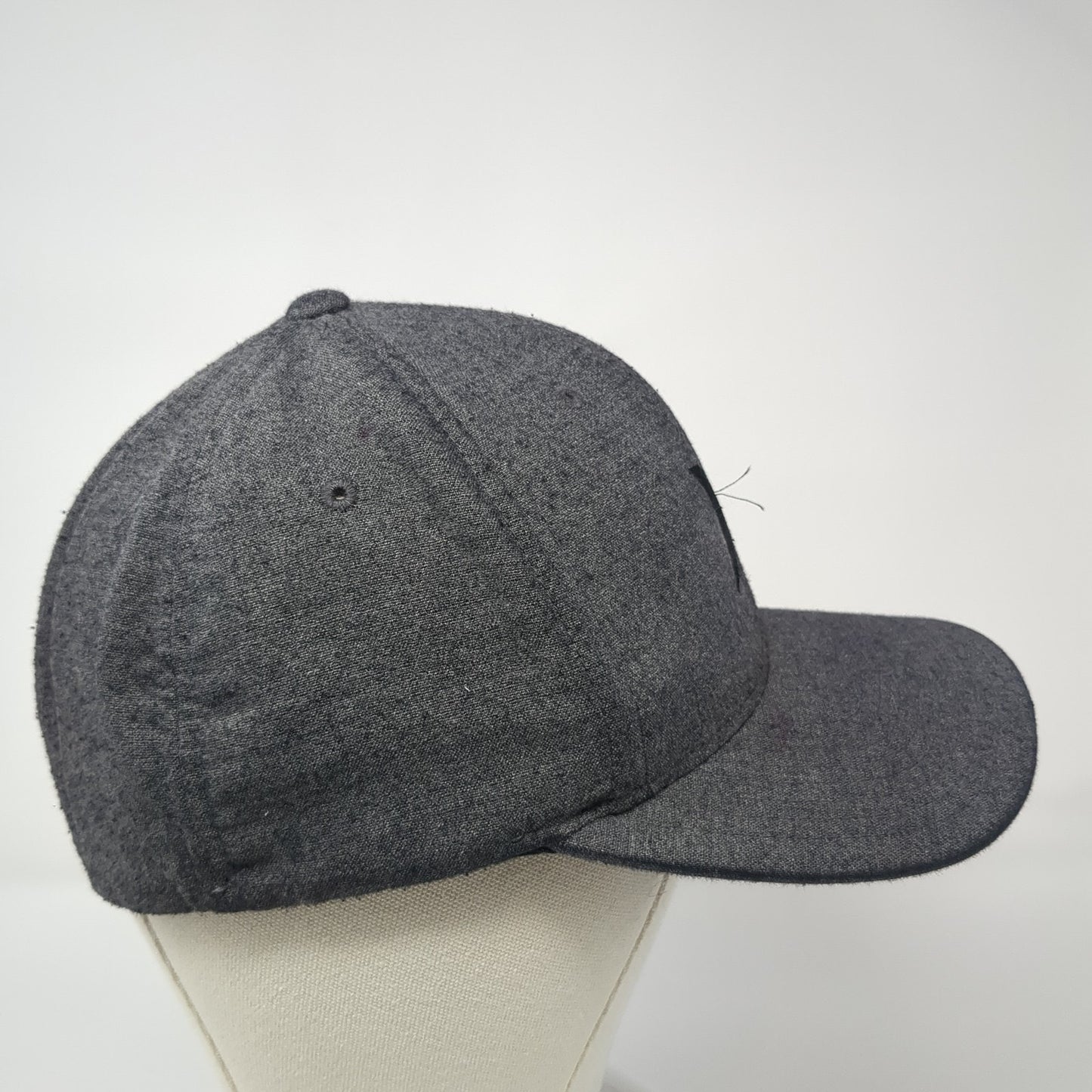 Hurley Embroidered Logo Fitted Hat Gray XL Flexfit Yupoong Vent Holes