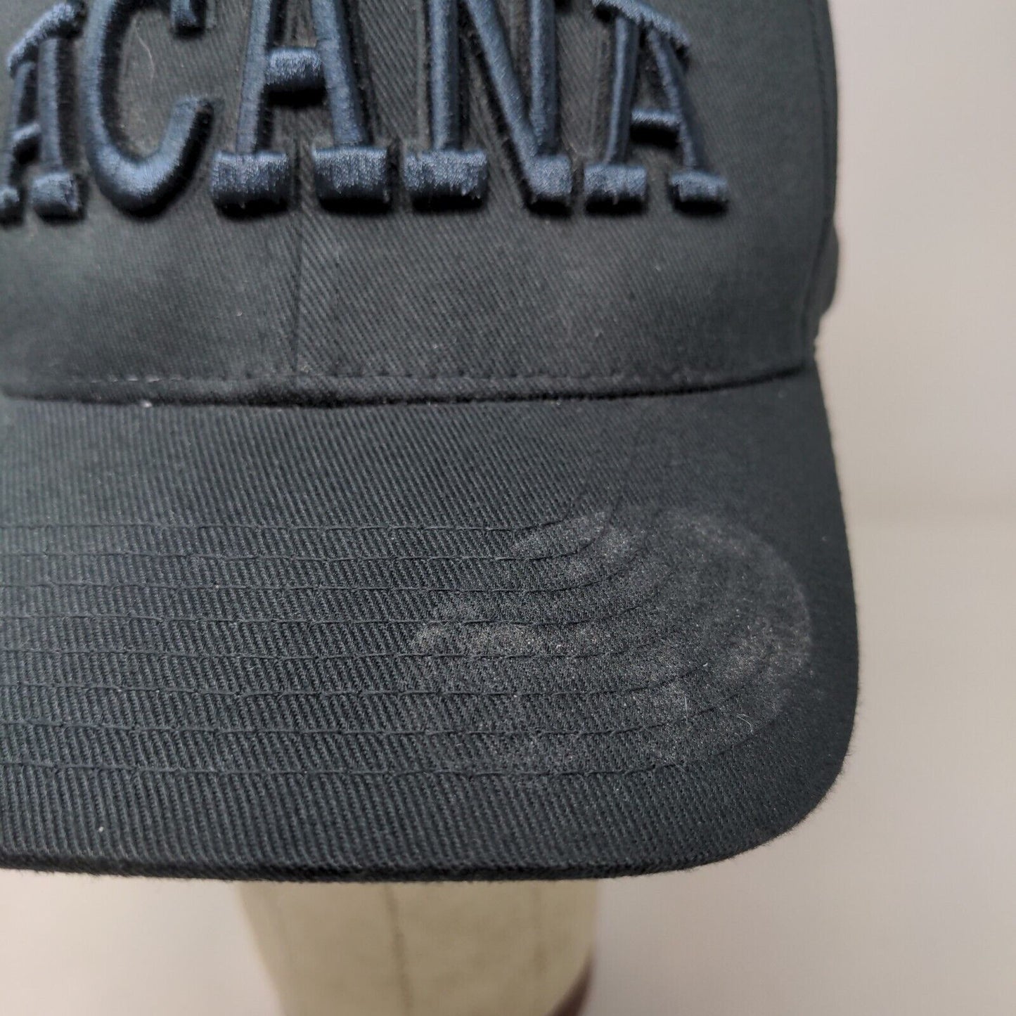 Flexfit Men's Fitted Hat Black Size L-XL Embroidered Acana Logo Maple Leaf