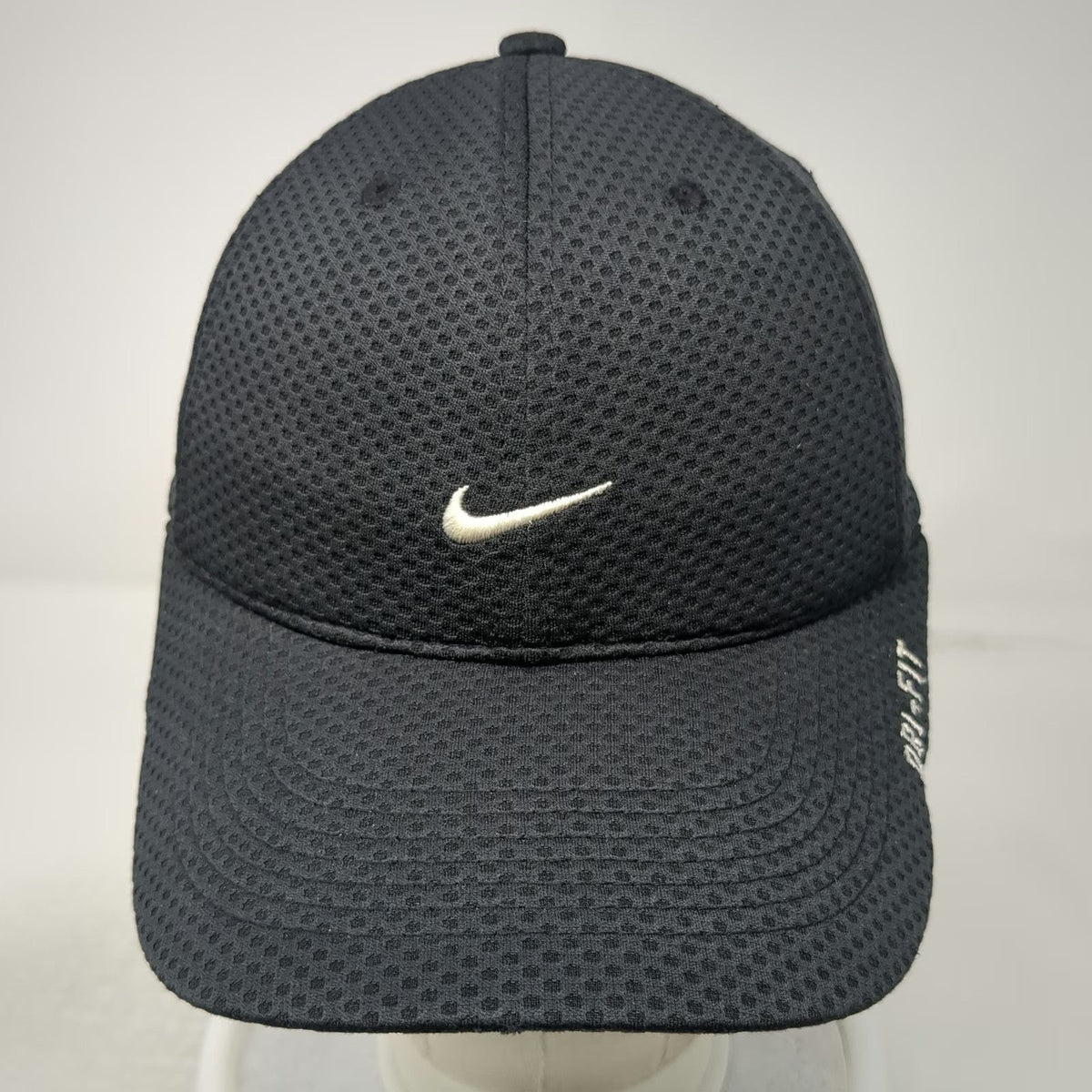Nike Baseball Cap Black One Size Dri-FIT Mesh Tailwind Strapback Running Hat