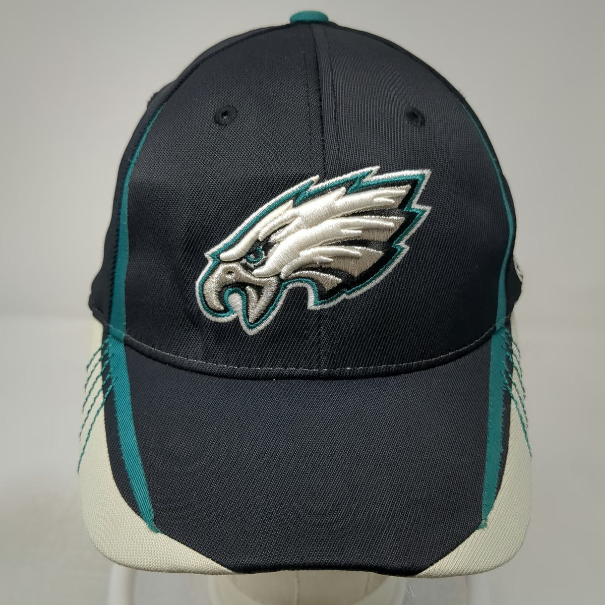 Reebok Philadelphia Eagles NFL Black M Cap Onfield Embroidered Logo Hat Stretch