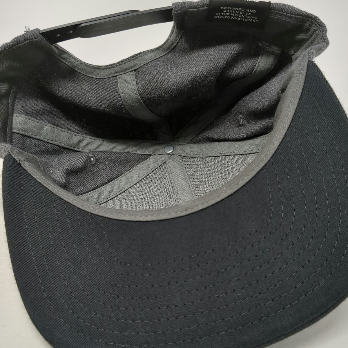 Ski Town All Stars Snapback Hat Gray Black OSFM Alpine Kind Mountain Flat Bill