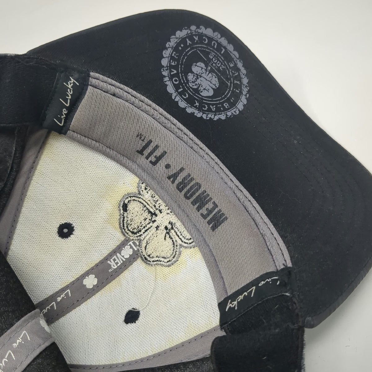 Black Clover Baseball Cap Gray XL Topgolf Las Vegas Live Lucky Memory Fit Hat