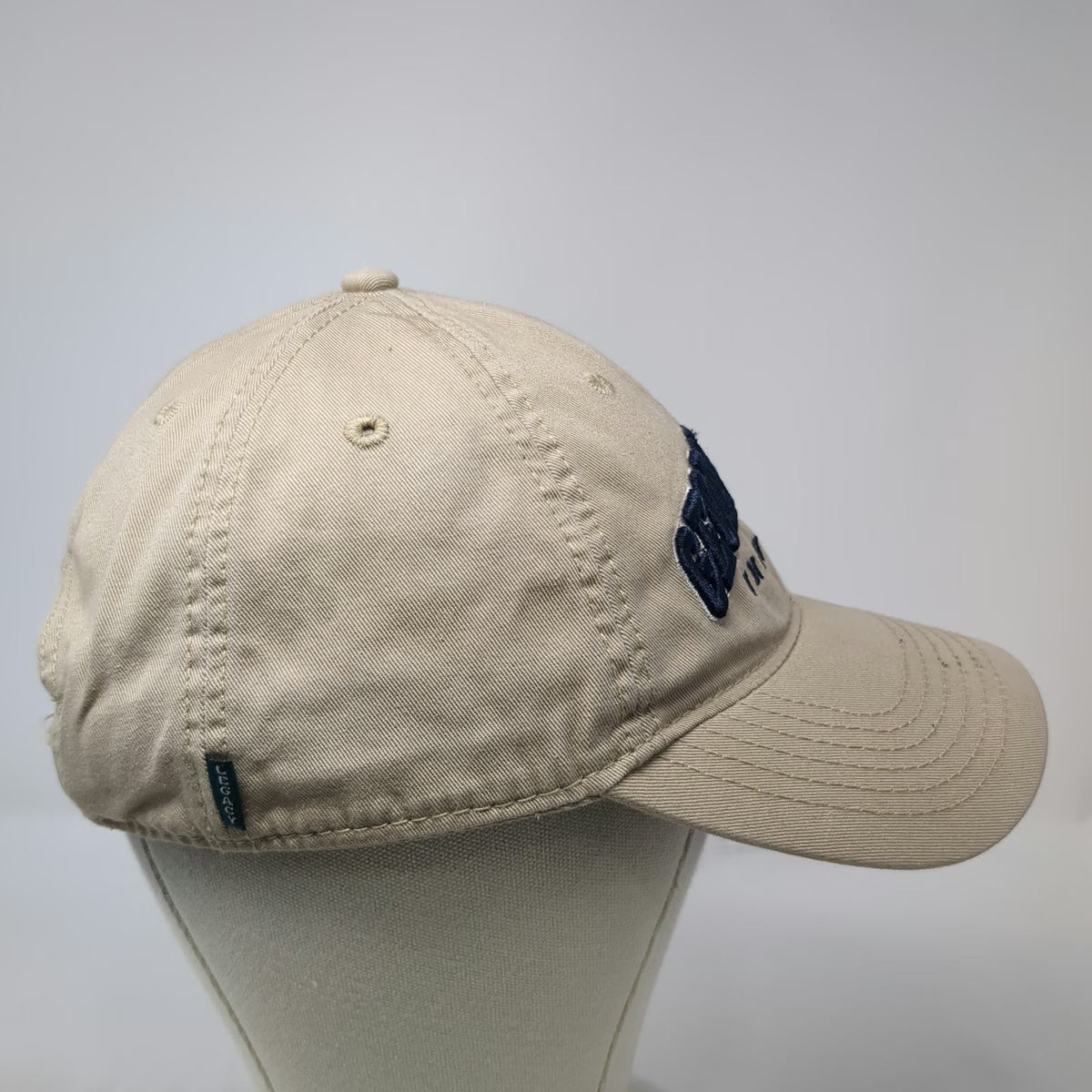 Legacy Georgetown University Hoyas NCAA Cap Beige Blue OS Embroidered Slideback