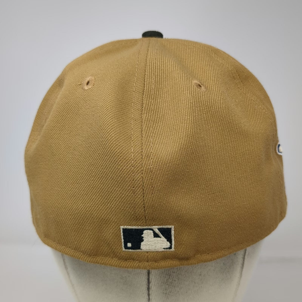 New Era MLB Atlanta Braves Baseball Cap Brown Black 7 1/8 30th Season Patch Hat
