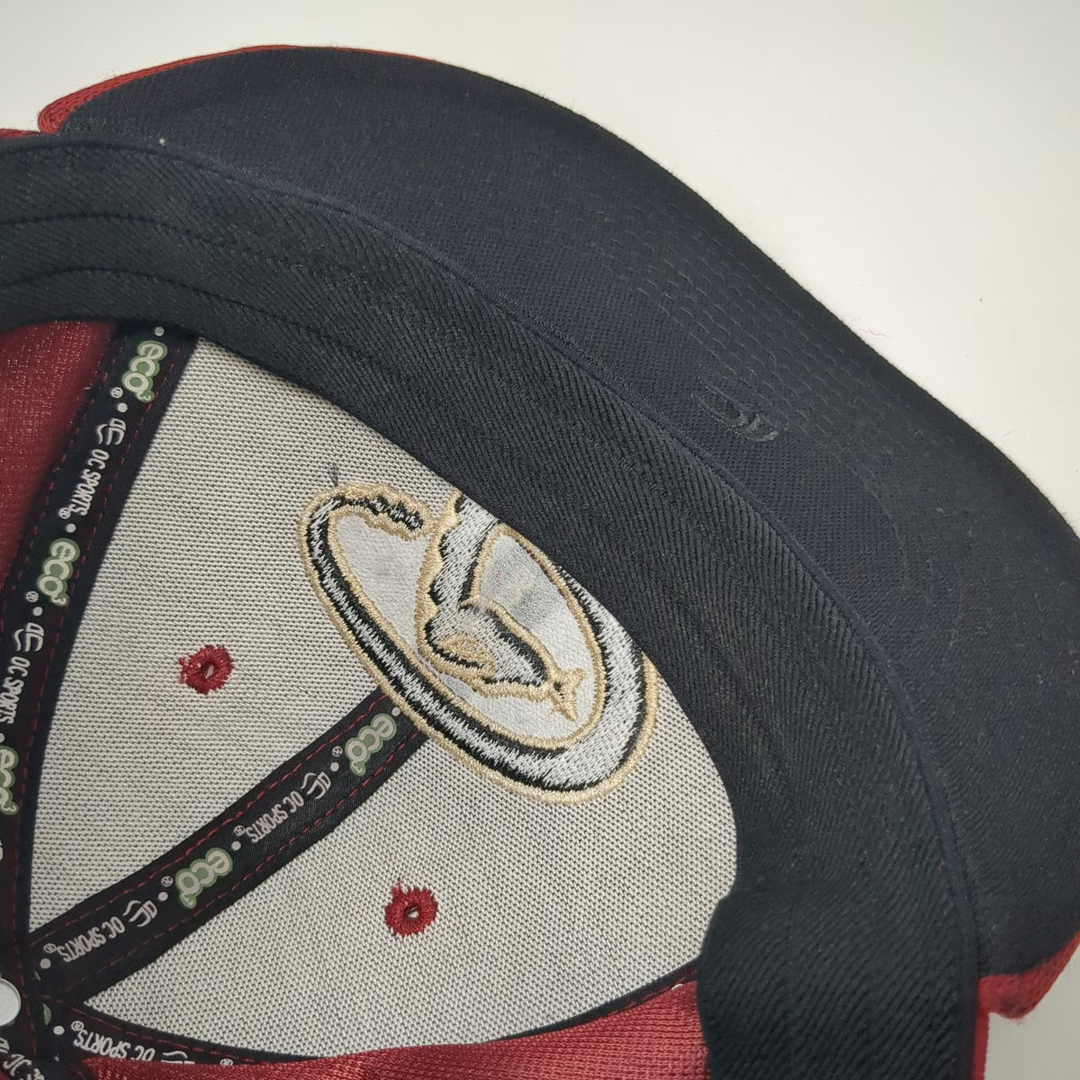 Arizona Diamondbacks MLB OC Sports Baseball Cap Red M Fitted Embroidered Logo