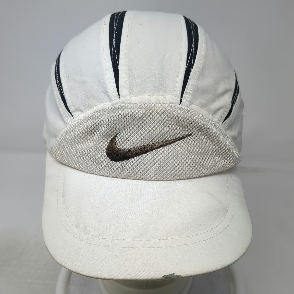 Nike Baseball Cap White One Size Mesh Panel Technical Adjustable Strapback Hat
