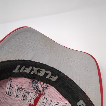Park Hill Fitted Hat Red Small-Medium Embroidered Flexfit Yupoong