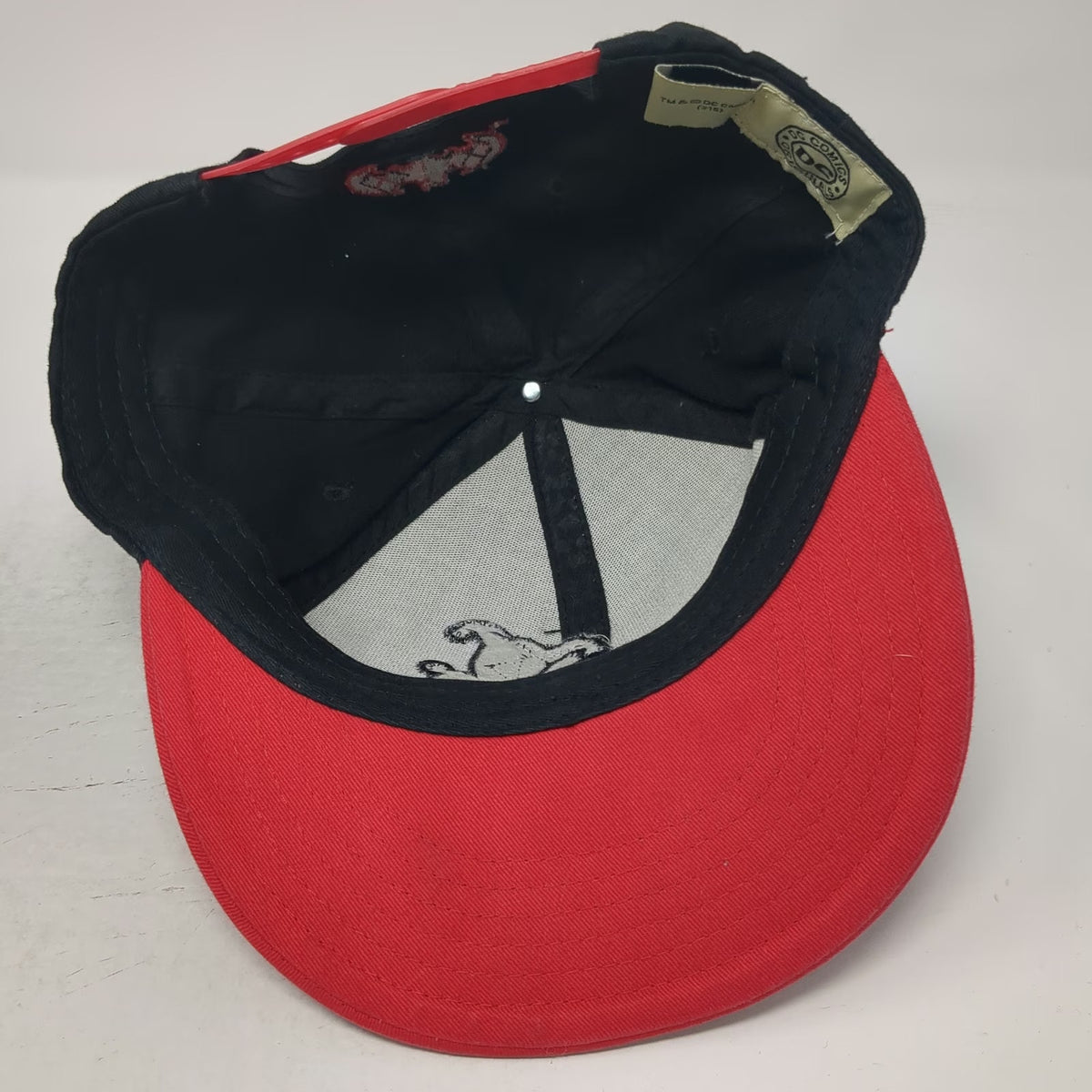 DC Comics Snapback Black Red One Size Harley Quinn Checkered Flat Brim Hat