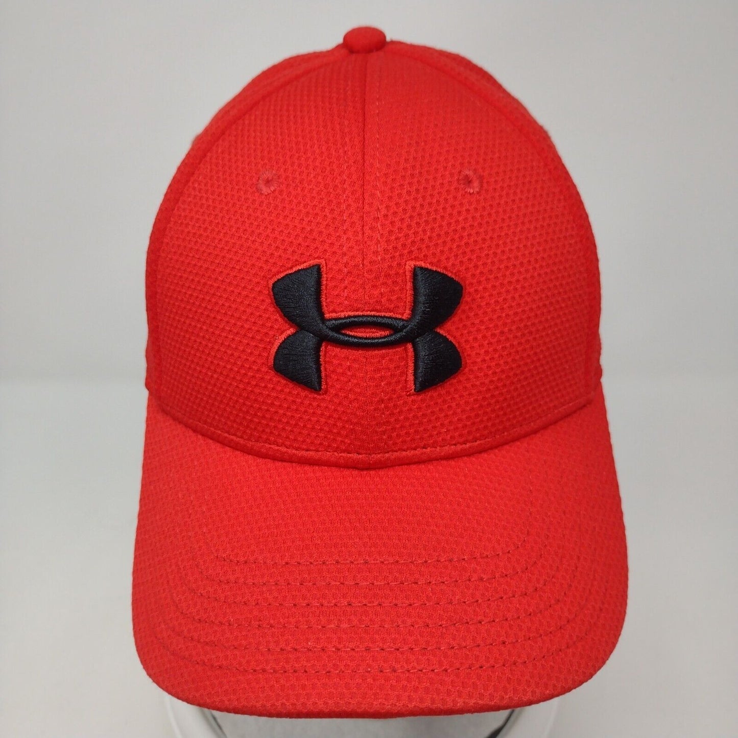 Under Armour Fitted Hat Red M/L Lightweight Embroidered 6 Panel Polyester