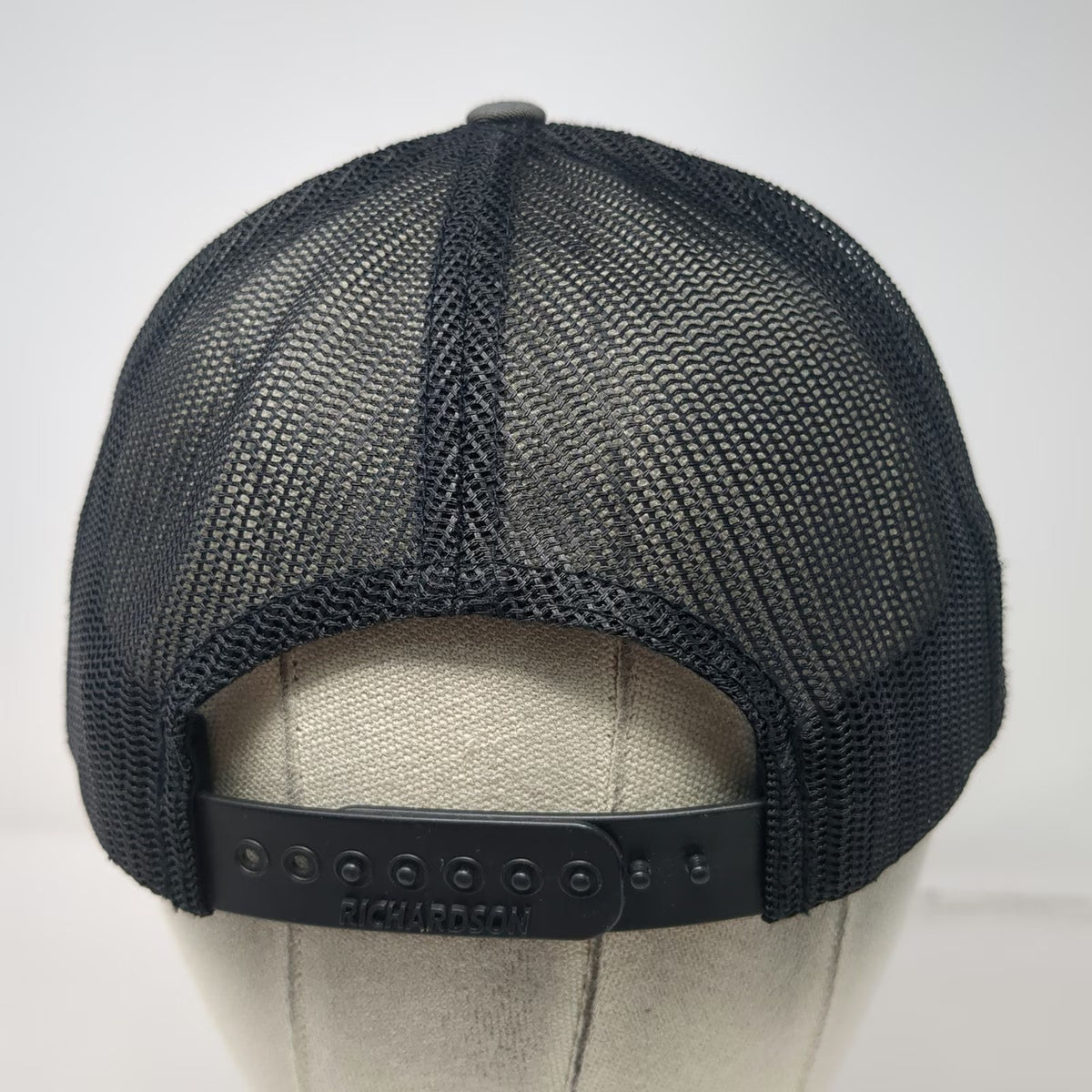 Richardson 115 Trucker Hat Gray Black L Mesh Snapback Mountain Logo Switchback