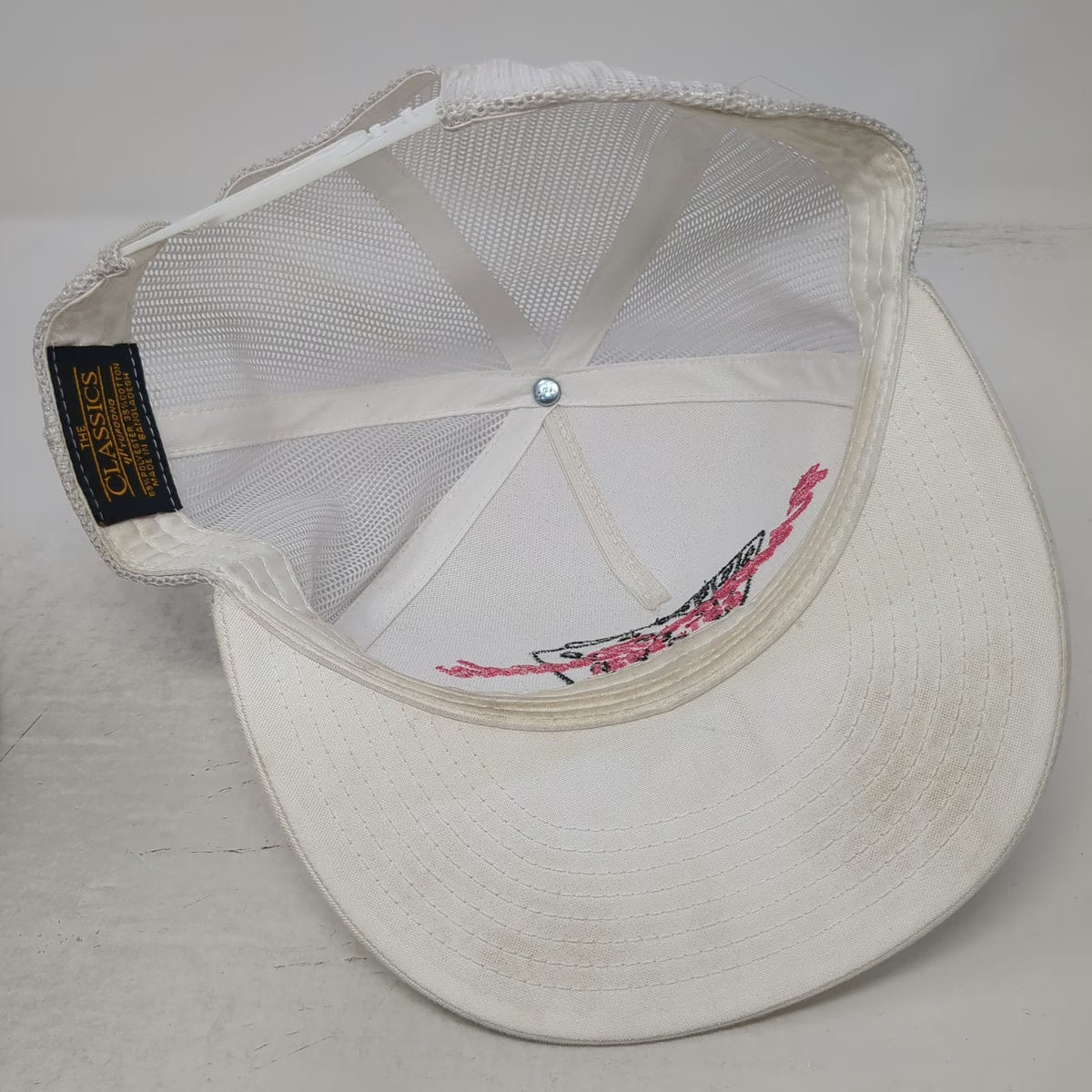 Western Threads White Trucker Hat One Size Playing Cards Mesh Snapback Flat Brim