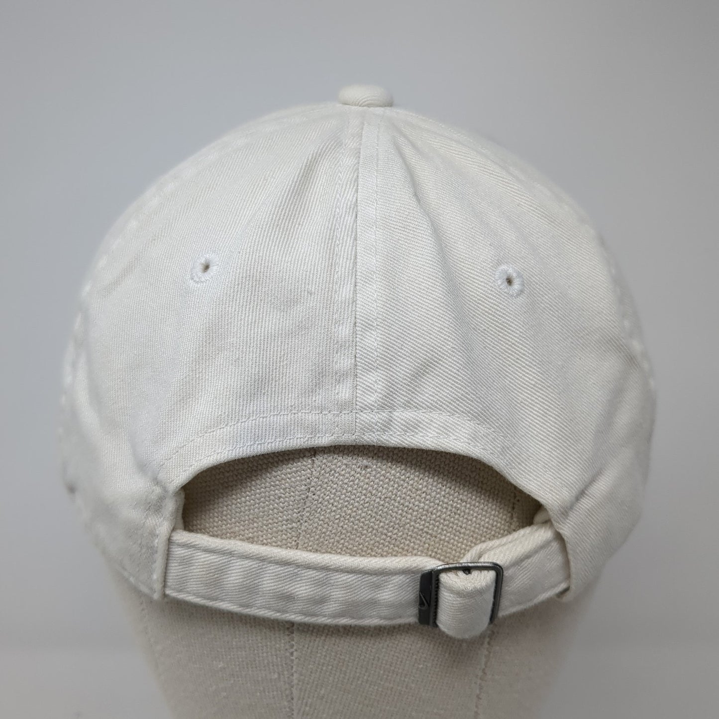 Nike Slideback Baseball Cap Beige One Size Adjustable Embroidered Heritage86
