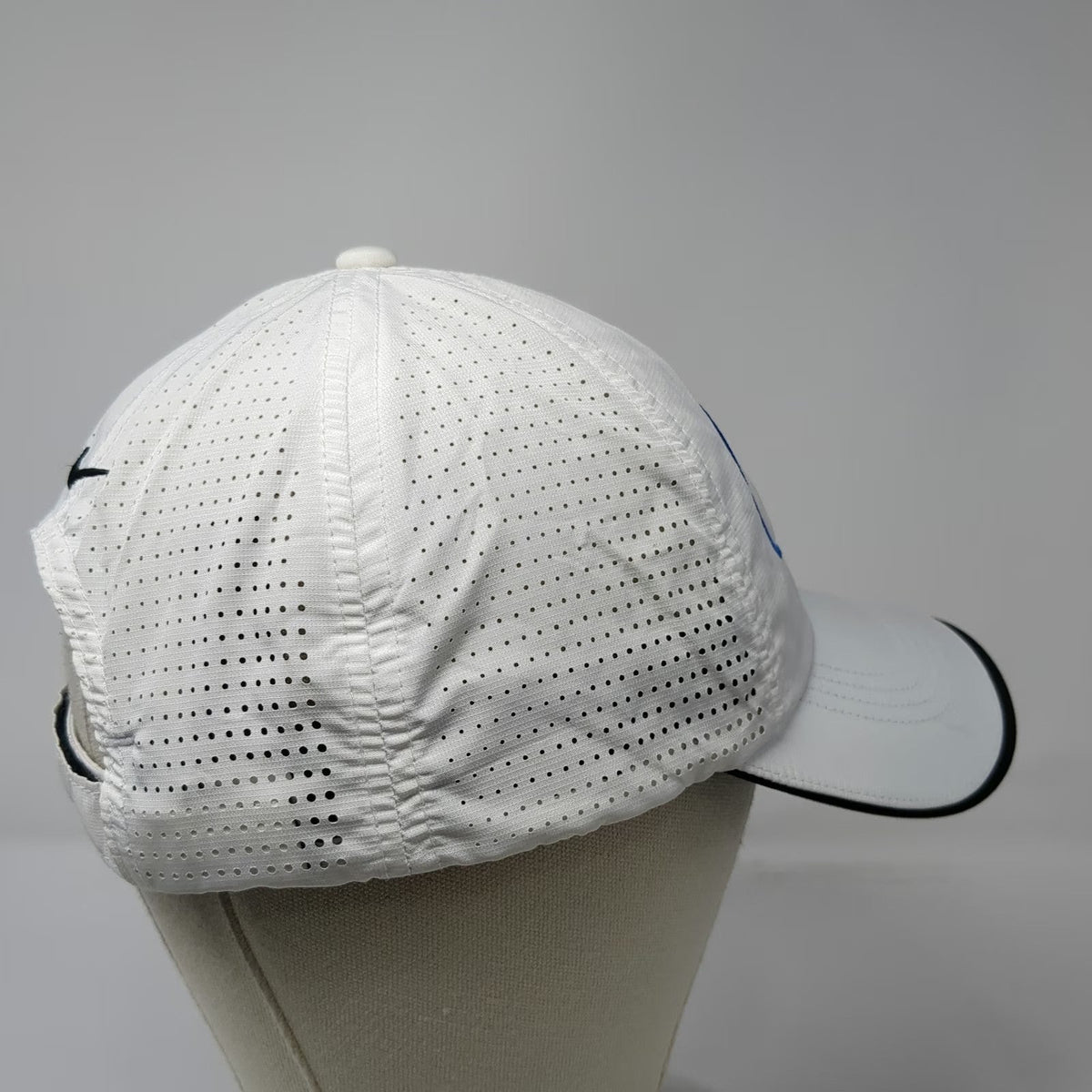 Nike Baseball Cap White Blue Black One Size Dri-Fit Perforated Urban Edge Hat