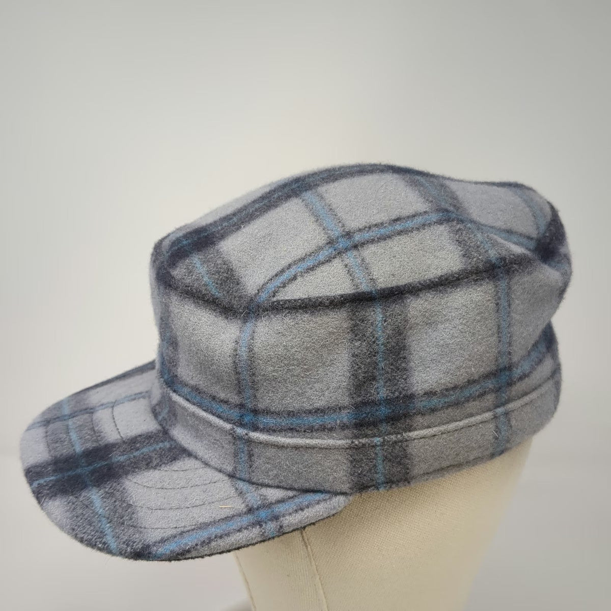 Stormy Kromer Gray Plaid Army Cap 7 1/8 Wool Made in USA Hat Blue Black Fitted