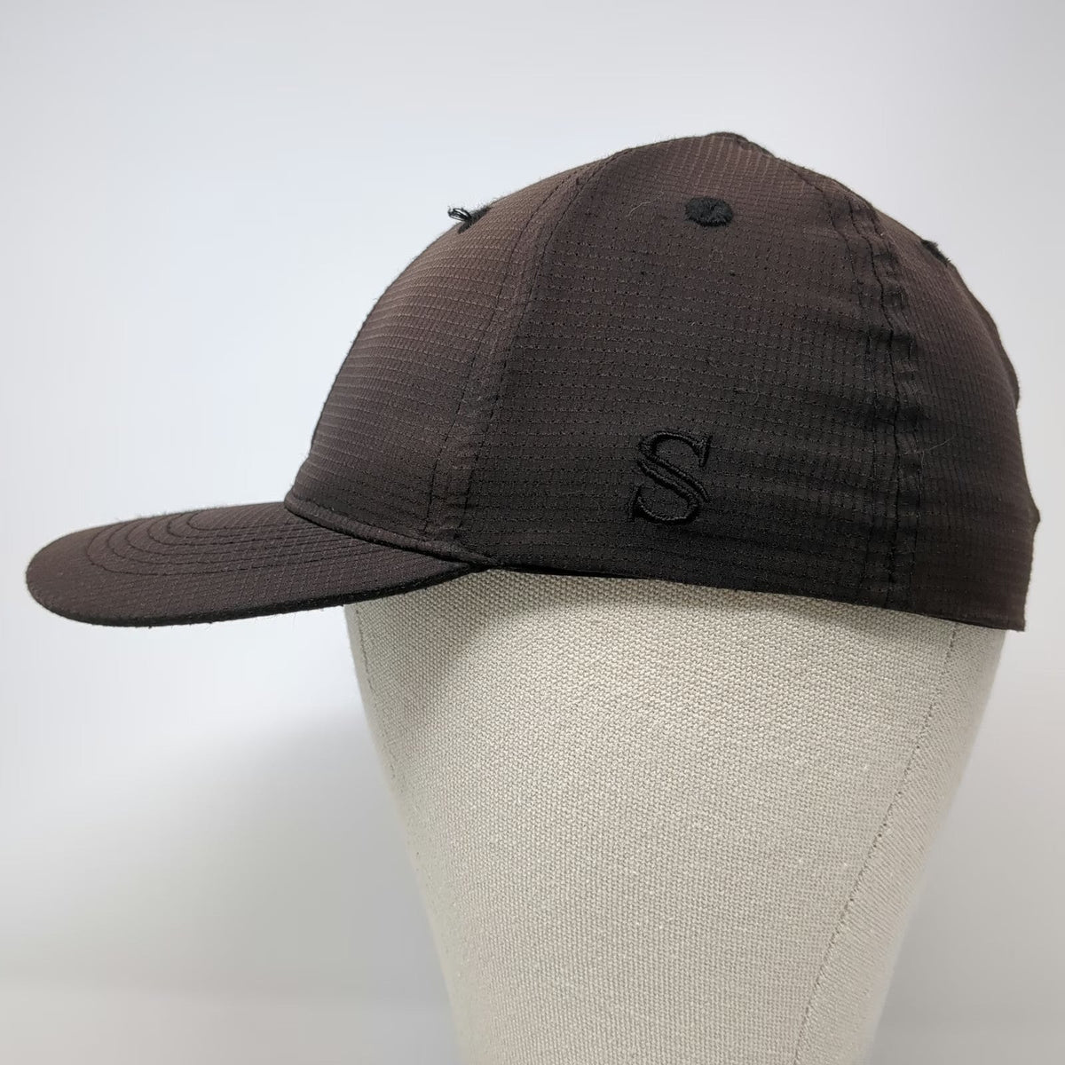 Smitty Baseball Cap Black M Fitted Hat Textured Polyester Performance Logo