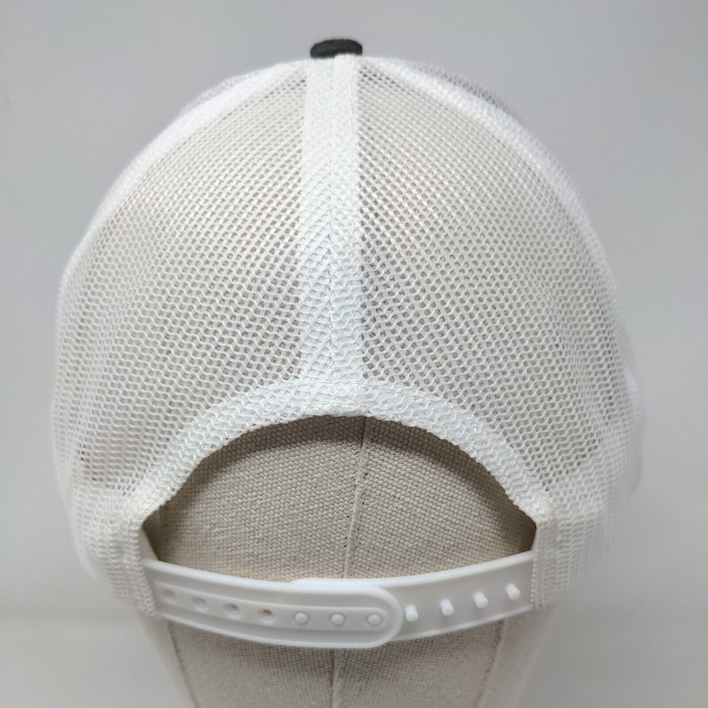 Winnebago Specialty Vehicles Snapback Mesh Back Trucker Hat Gray One Size