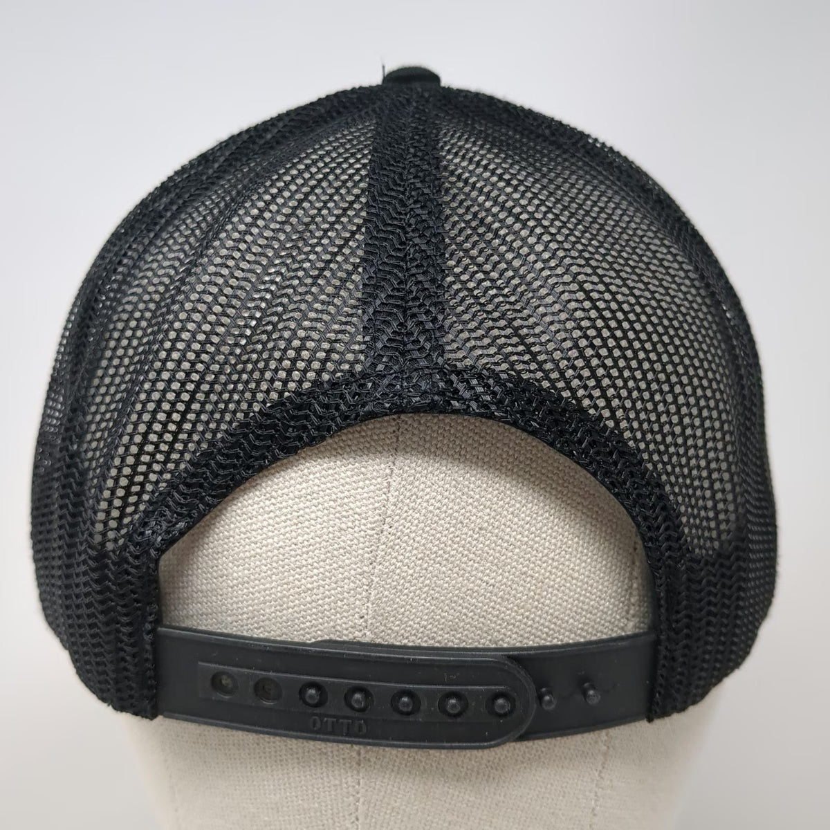Otto Trucker Hat Black One Size Red DC Pub & Grill Graphic Patch Mesh Snapback